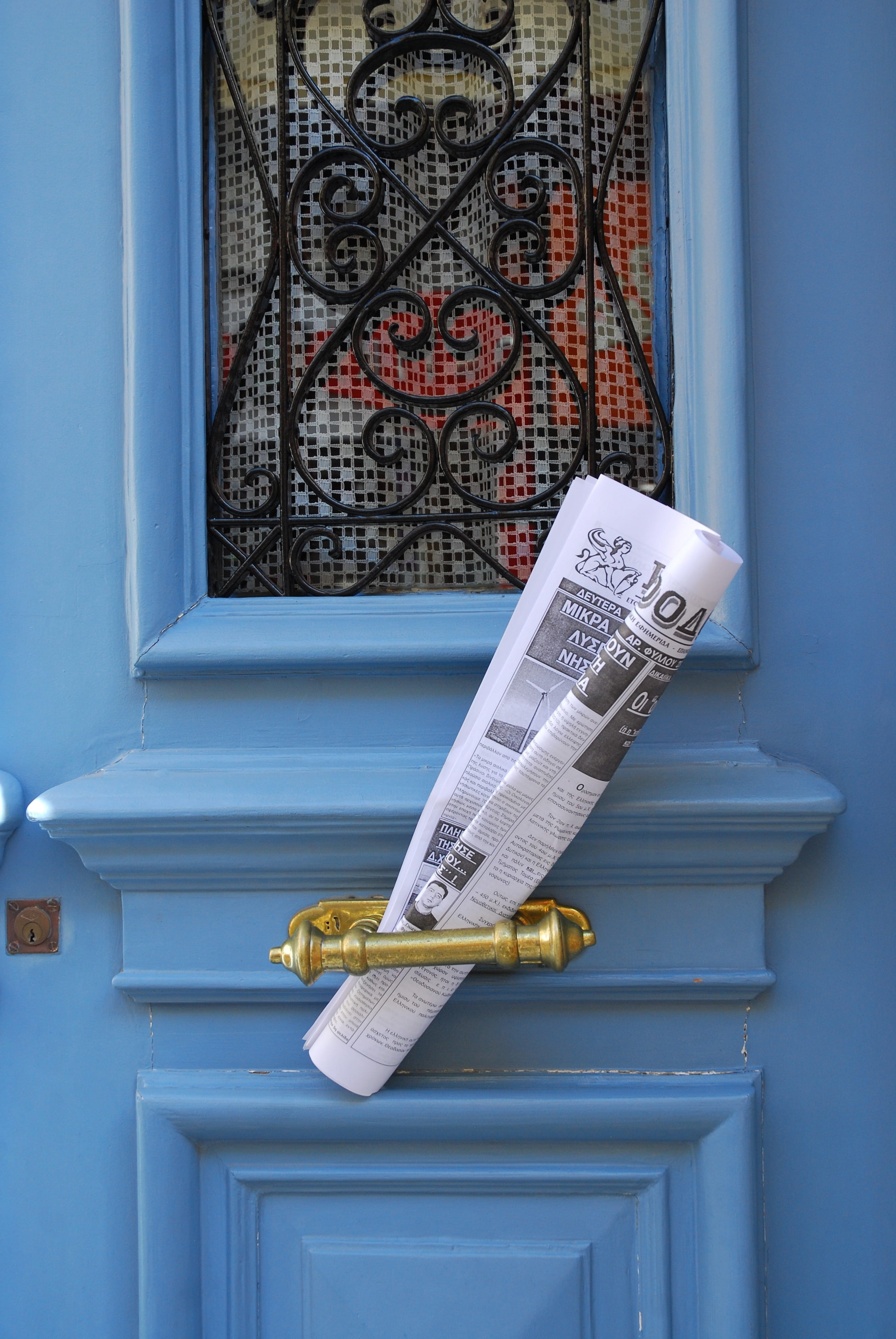 newspaper, publication, chios, blue door, 4K, design, window, blue, paper, hanging, text, communication, built structure, handle, brass, still life, no people, Phone HD Wallpaper