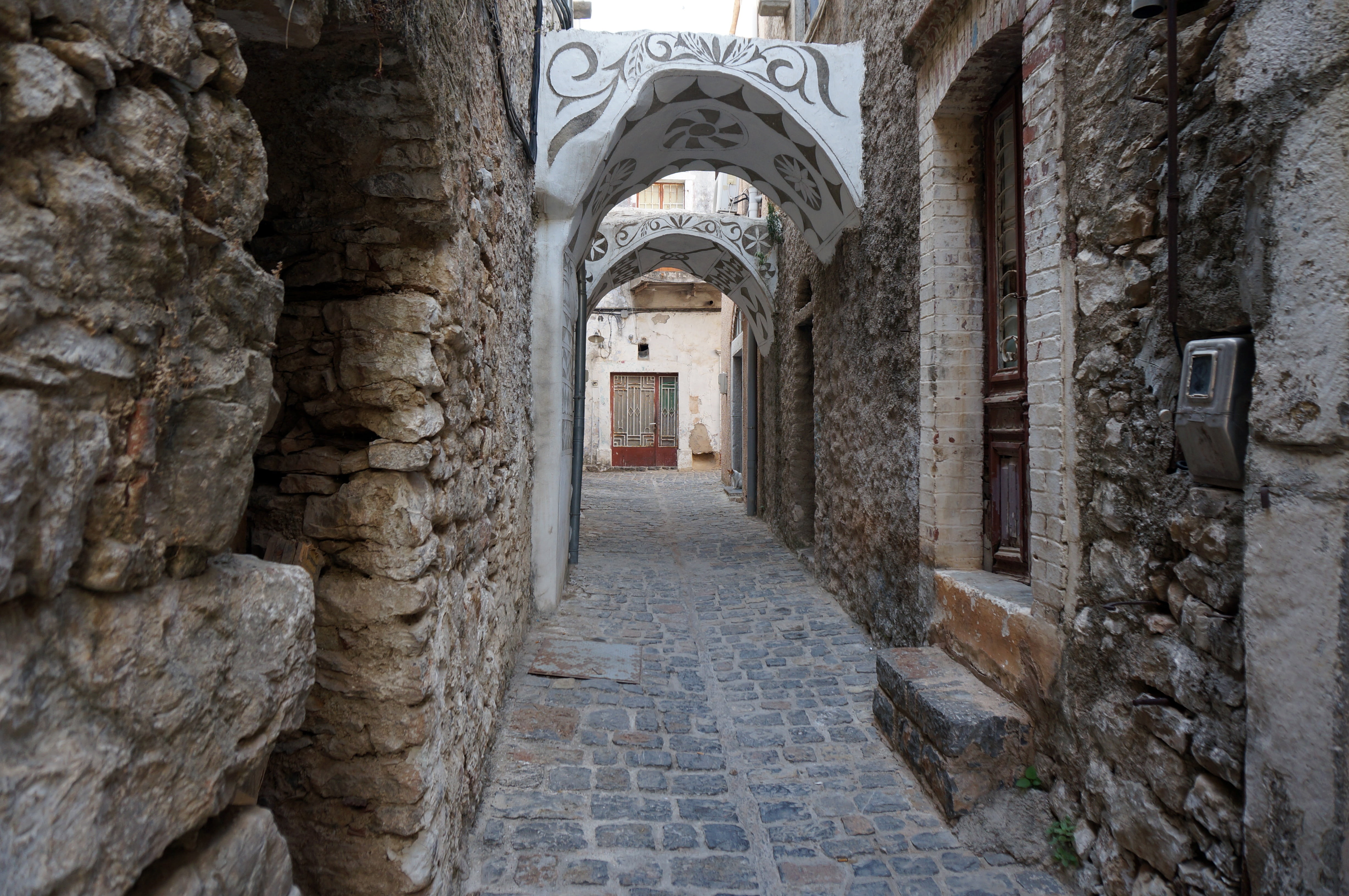stone Material, architectural column, medieval, solid, building exterior, chios, direction, built structure, day, greek island, greece, the past, history, HD Wallpaper