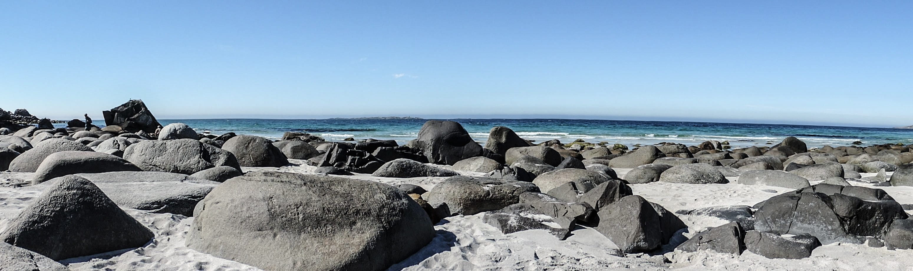 Beach, rock - object, scenic, beauty in nature, nature, Sand, tranquil scene, Landscape, 2K, iguana, sky, solid, rock, land, scenics - nature, horizon, HD Wallpaper