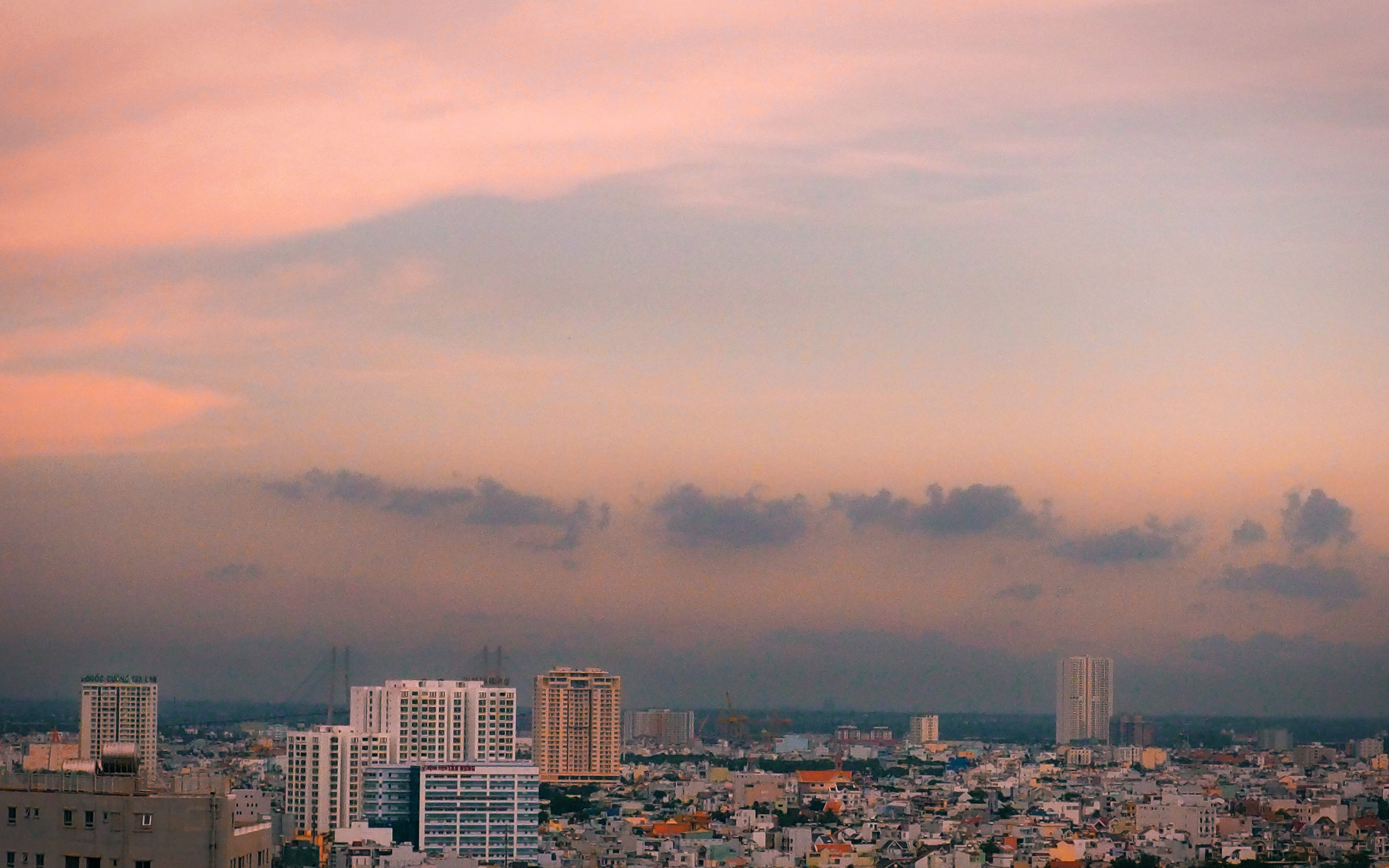 nature, sunset, clouds, rose quartz, office building exterior, pastel, landscape, architecture, hcmc, buildings, smog, rose, urban skyline, vietnam, travel destinations, HD Wallpaper