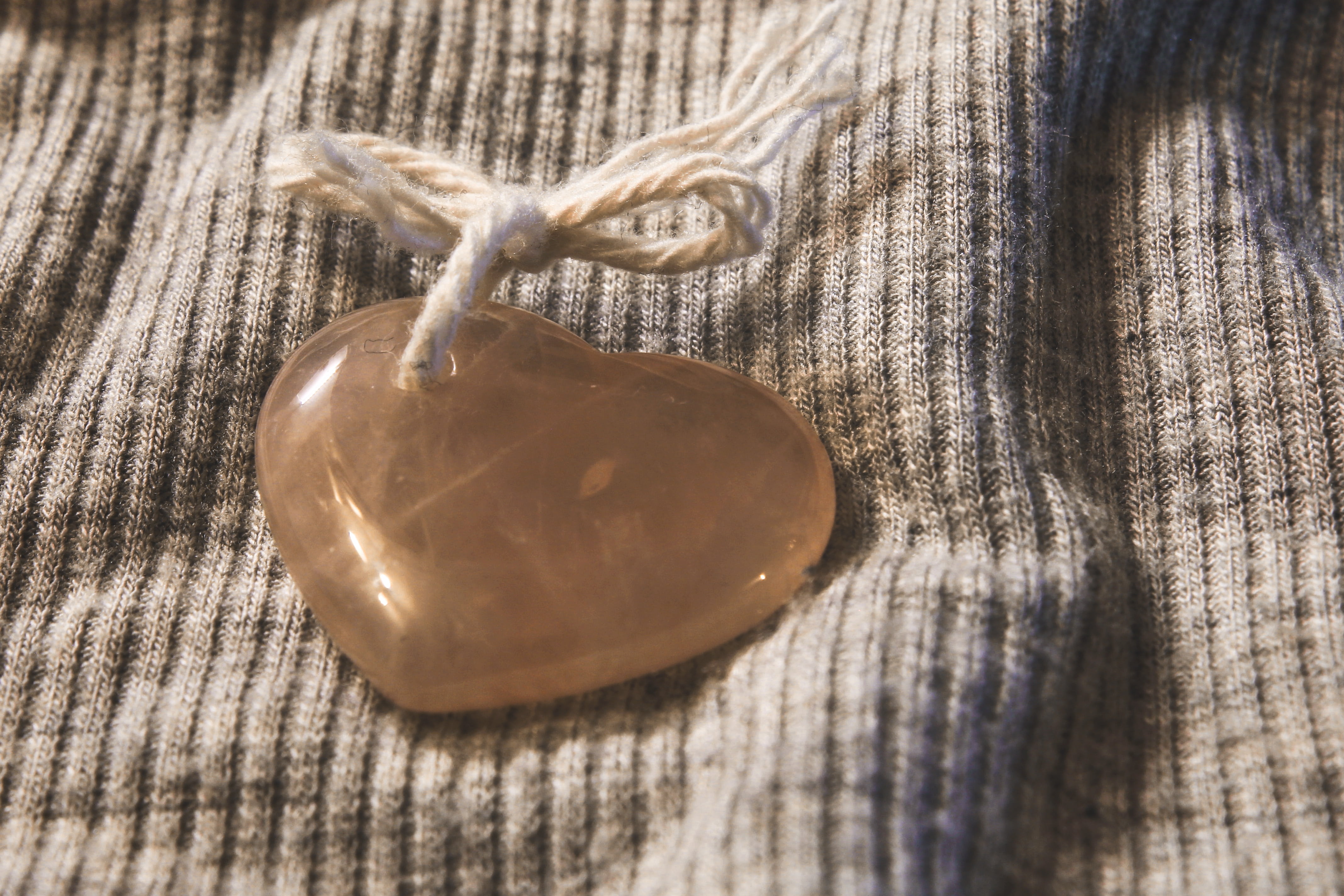 textile, wood - Material, close-up, no people, gemstone, metal, food and drink, textured, pink, positive emotion, high angle view, indoors, sack, emotion, HD Wallpaper