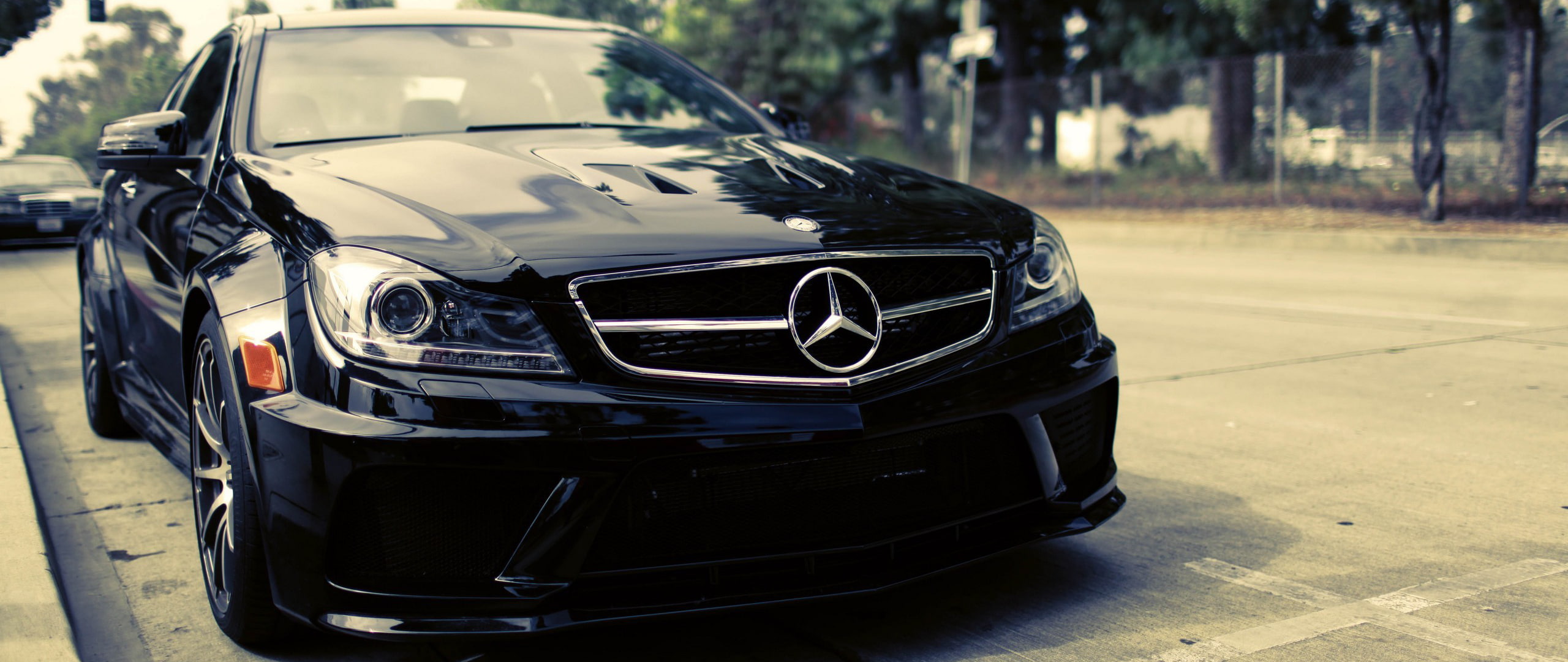 Mercedes-Benz, headlight, motor vehicle, reflection, retro styled, luxury, day, 2K, focus on foreground, mode of transportation, land vehicle, ultra-wide, HD Wallpaper