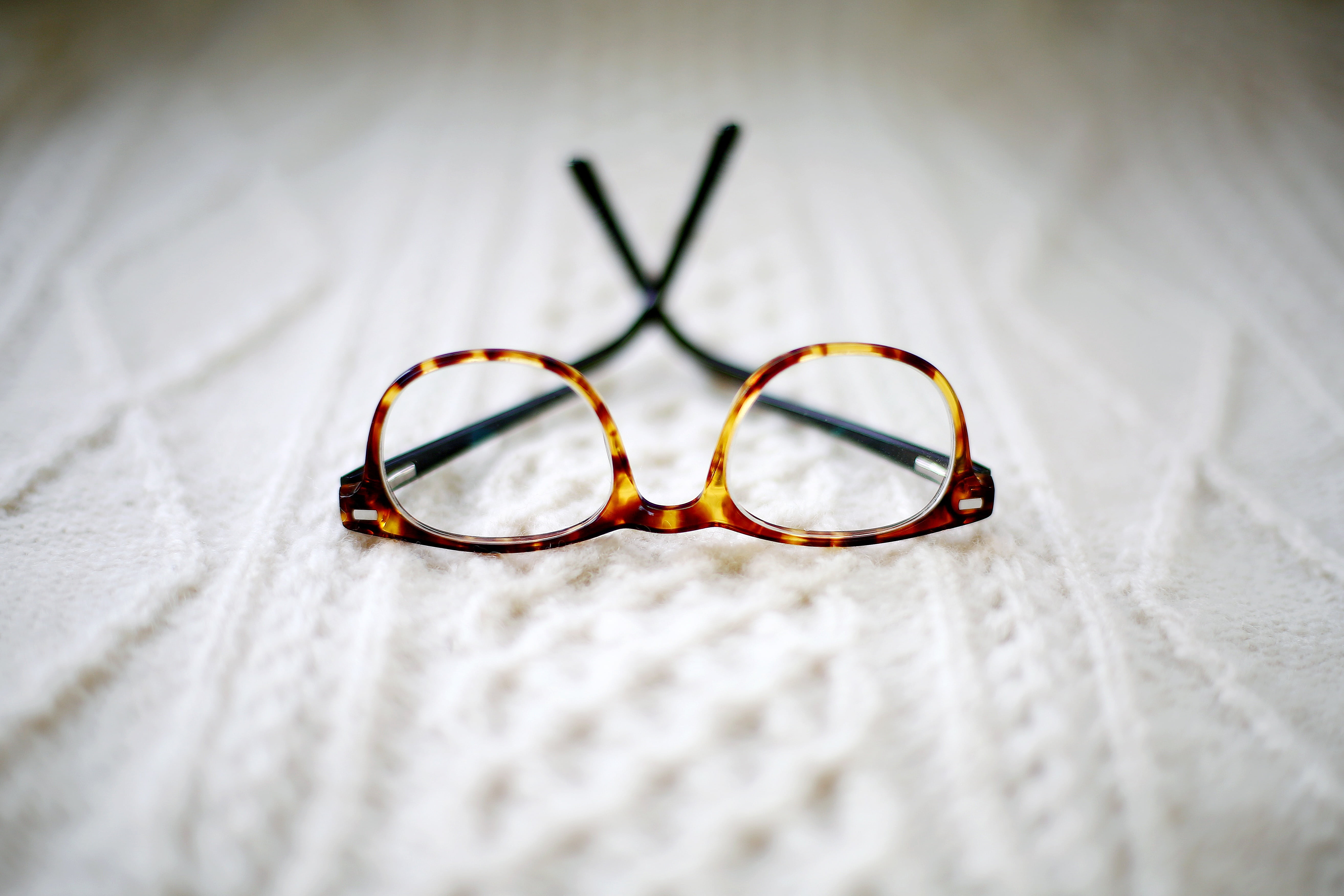 healthcare and medicine, glass - material, optometrist, selective focus, close-up, glasses, reading glasses, still life, ophthalmologist, single object, HD Wallpaper