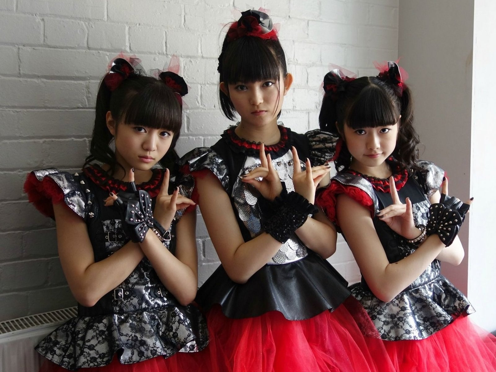 lifestyles, fashion, babymetal, innocence, red, togetherness, girls, indoors, females, child, clothing, standing, people, women, portrait, 720P, group of people, HD Wallpaper