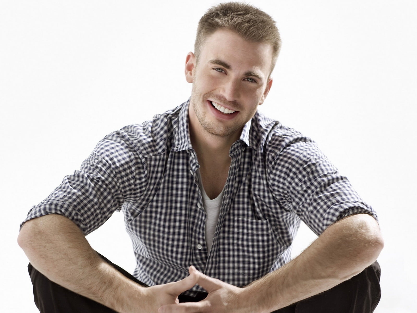charming, adults Only, button, happiness, guy, black, looking At Camera, people, handsome, isolated, checkered, beard, actor, modern, indoors, positive Emotion, HD Wallpaper