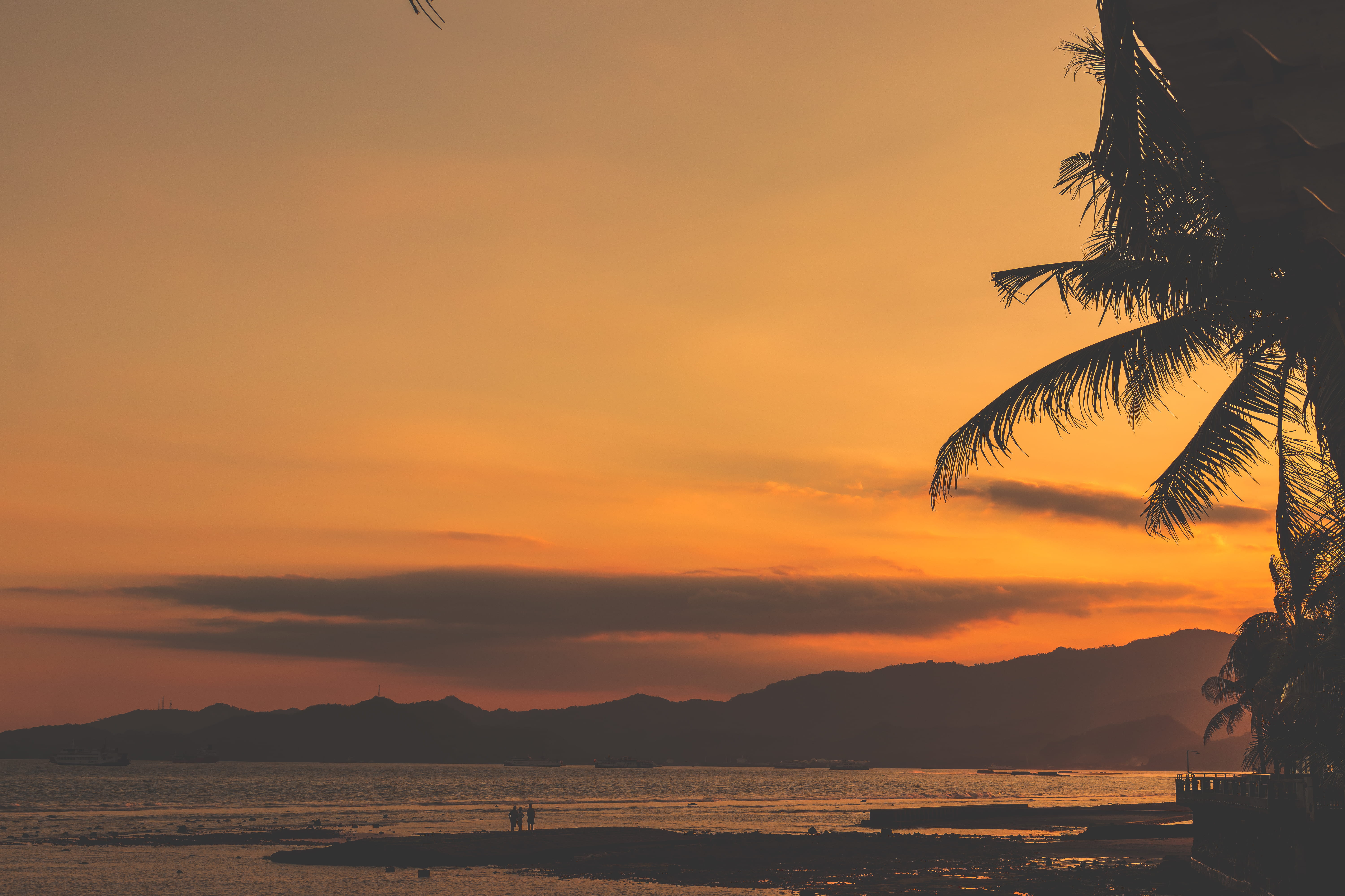 dawn, caribbean, natural, tree, ocean, outdoors, background, orange color, backlit, light, horizon, paradise, cloud - sky, scenic, thailand, HD Wallpaper