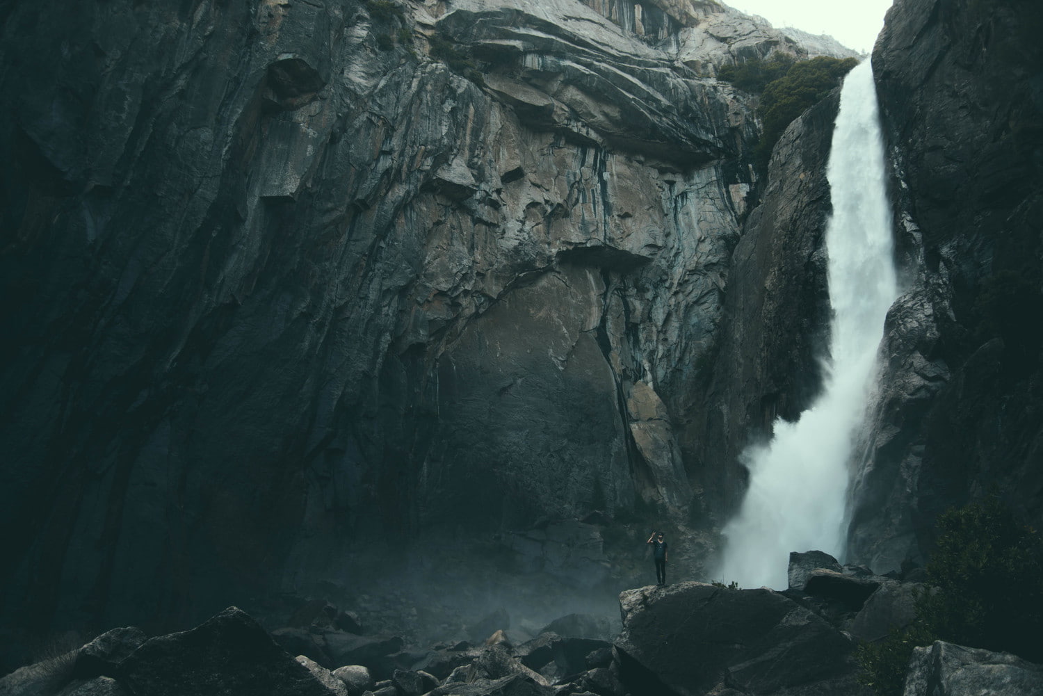 photography, men, 720P, Chill Out, landscape, Noel Alvarenga, rock, waterfall, HD Wallpaper