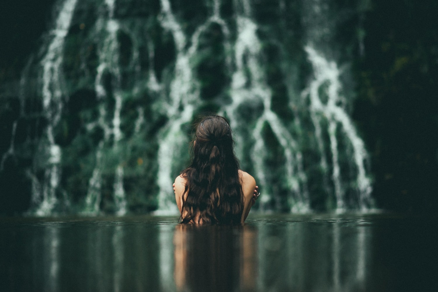 river, Chill Out, back, photography, women outdoors, 720P, Noel Alvarenga, women, HD Wallpaper