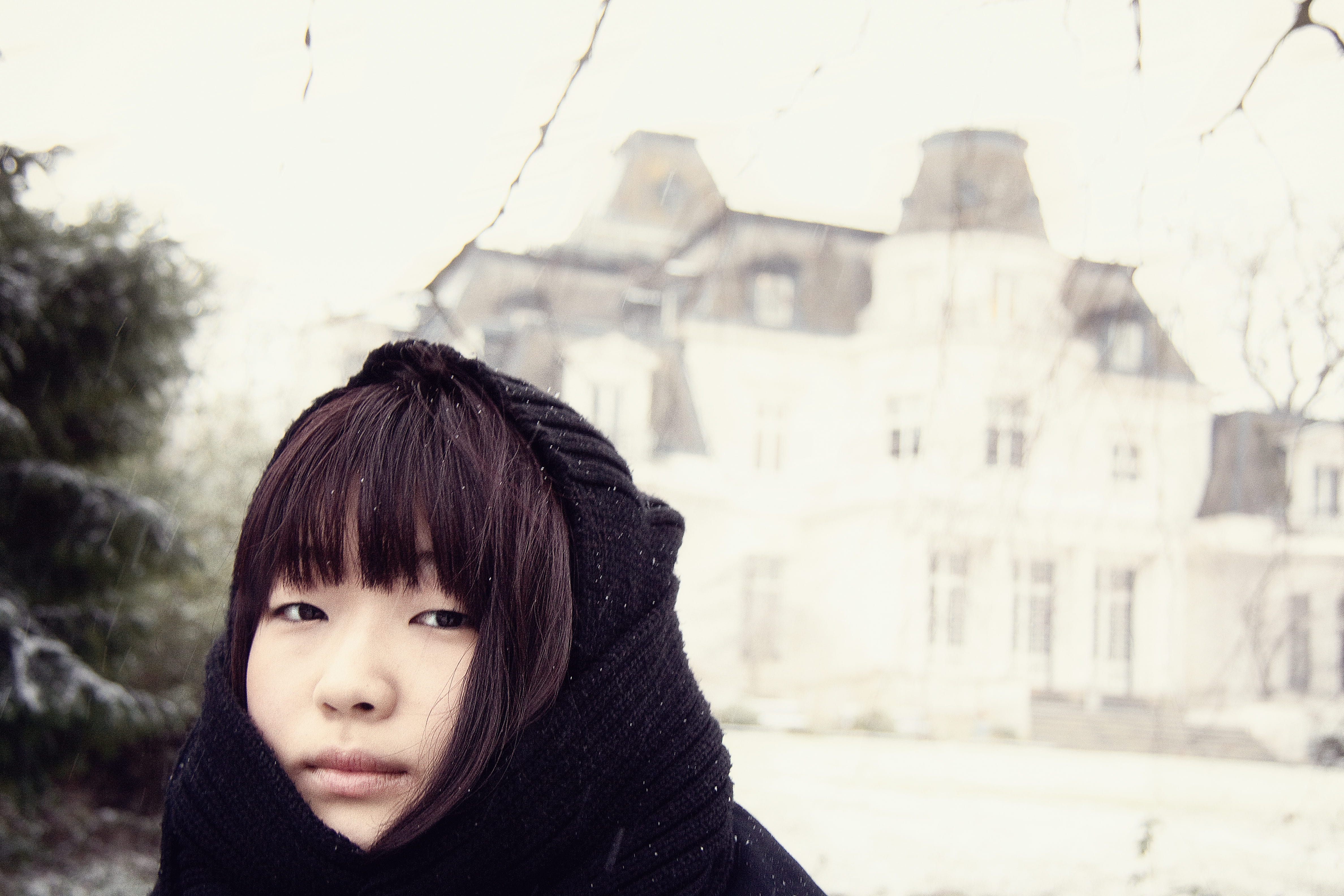 black hair, 4K, beautiful woman, day, warm clothing, cold temperature, young adult, bangs, front view, females, people, outdoors, islam, built structure, HD Wallpaper