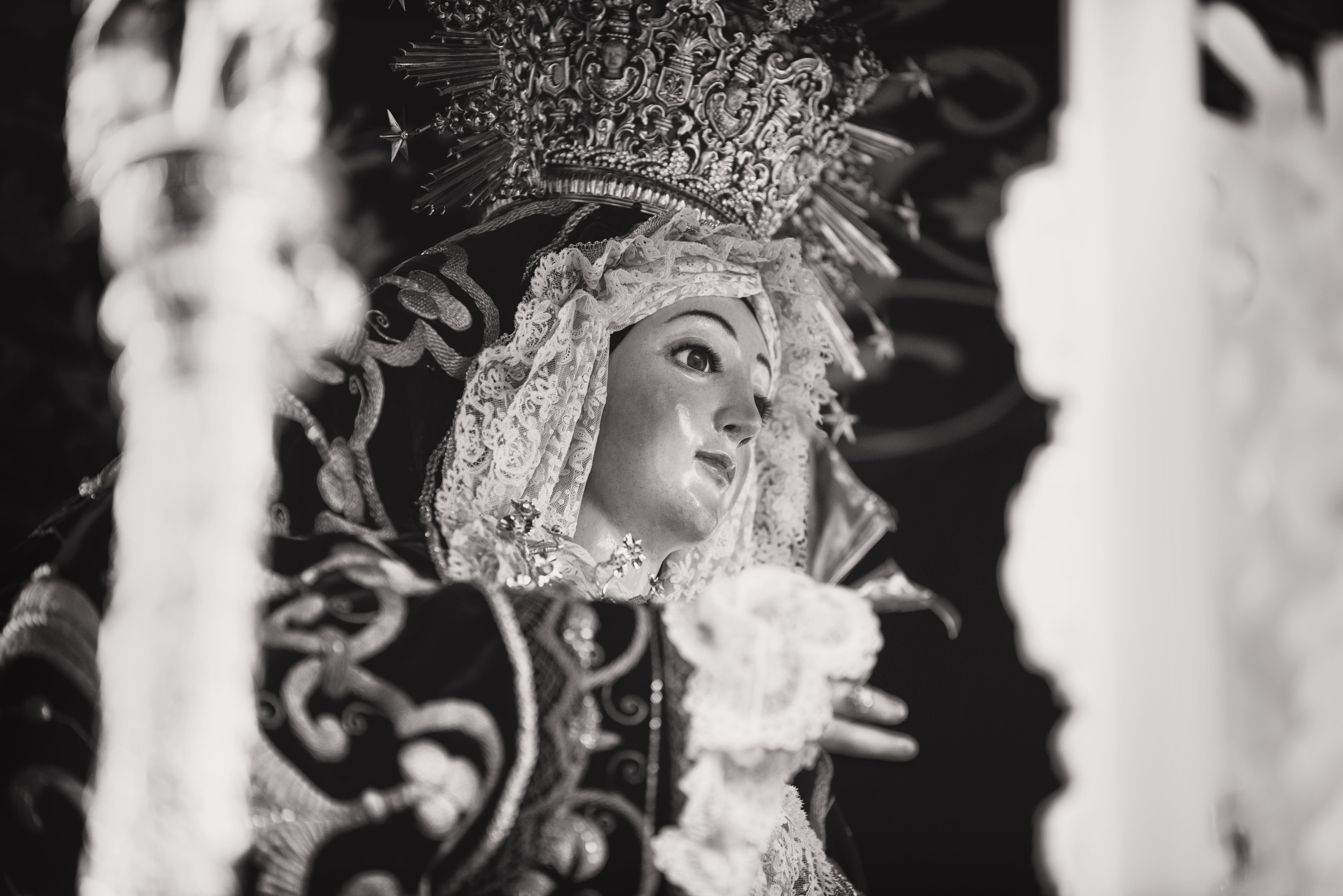 veil, photo, representation, human representation, festival, grayscale, celebration, portrait, close-up, statue, beautiful woman, ornate, decoration, selective focus, HD Wallpaper