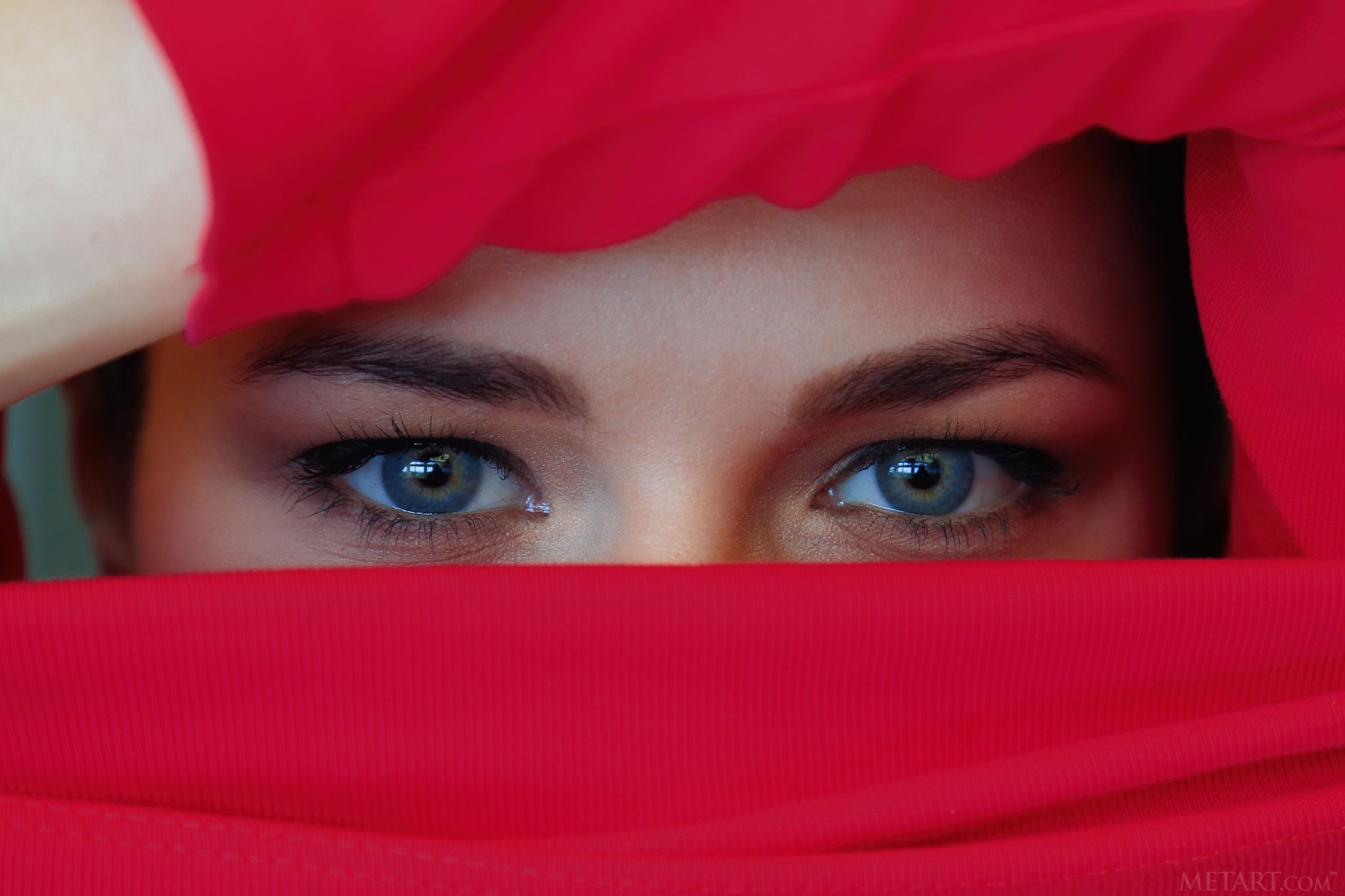 portrait, human face, looking at camera, 1080P, young women, peeking, close-up, lifestyles, Ardelia A, blue eyes, eyebrow, eye, hiding, young adult, one person, HD Wallpaper