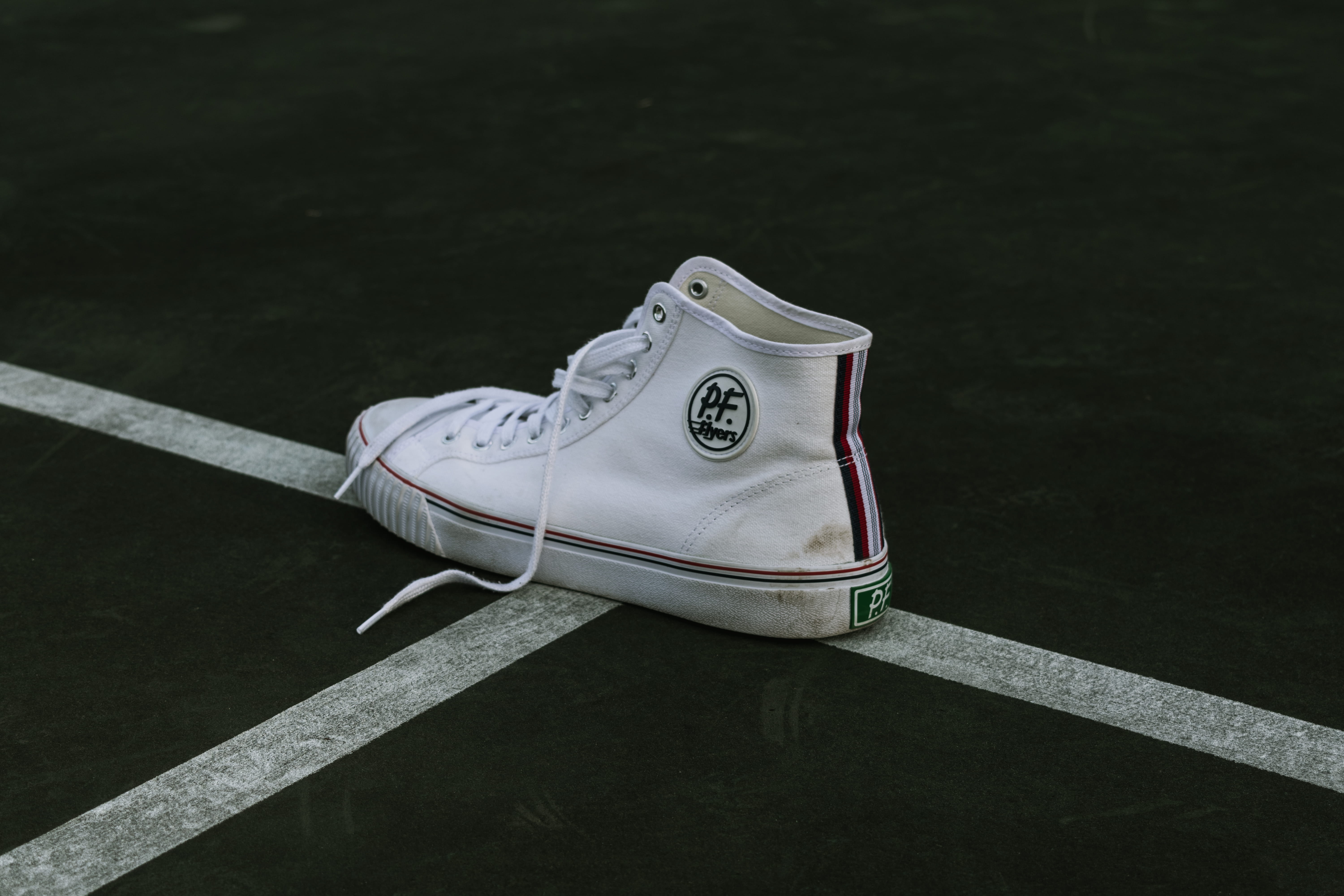sunlight, no people, playground, white, apparel, transportation, dirt, unpaired, absence, lines, tennis court, two objects, close-up, tennis, HD Wallpaper