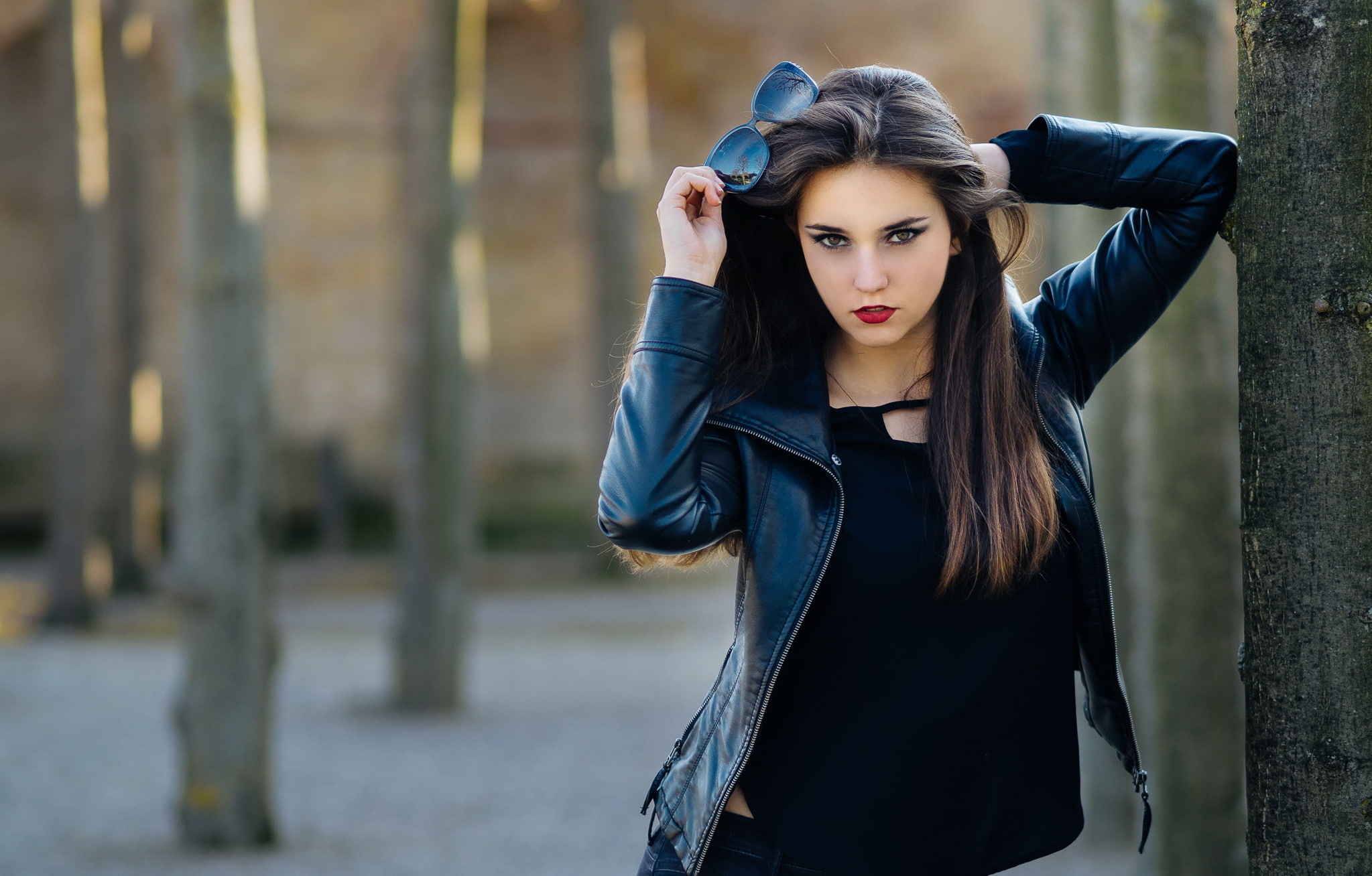 black clothing, brunette, glasses, women, leather jackets, model, women with glasses, long hair, women outdoors, black outfits, Lea Carina, straight hair, HD Wallpaper