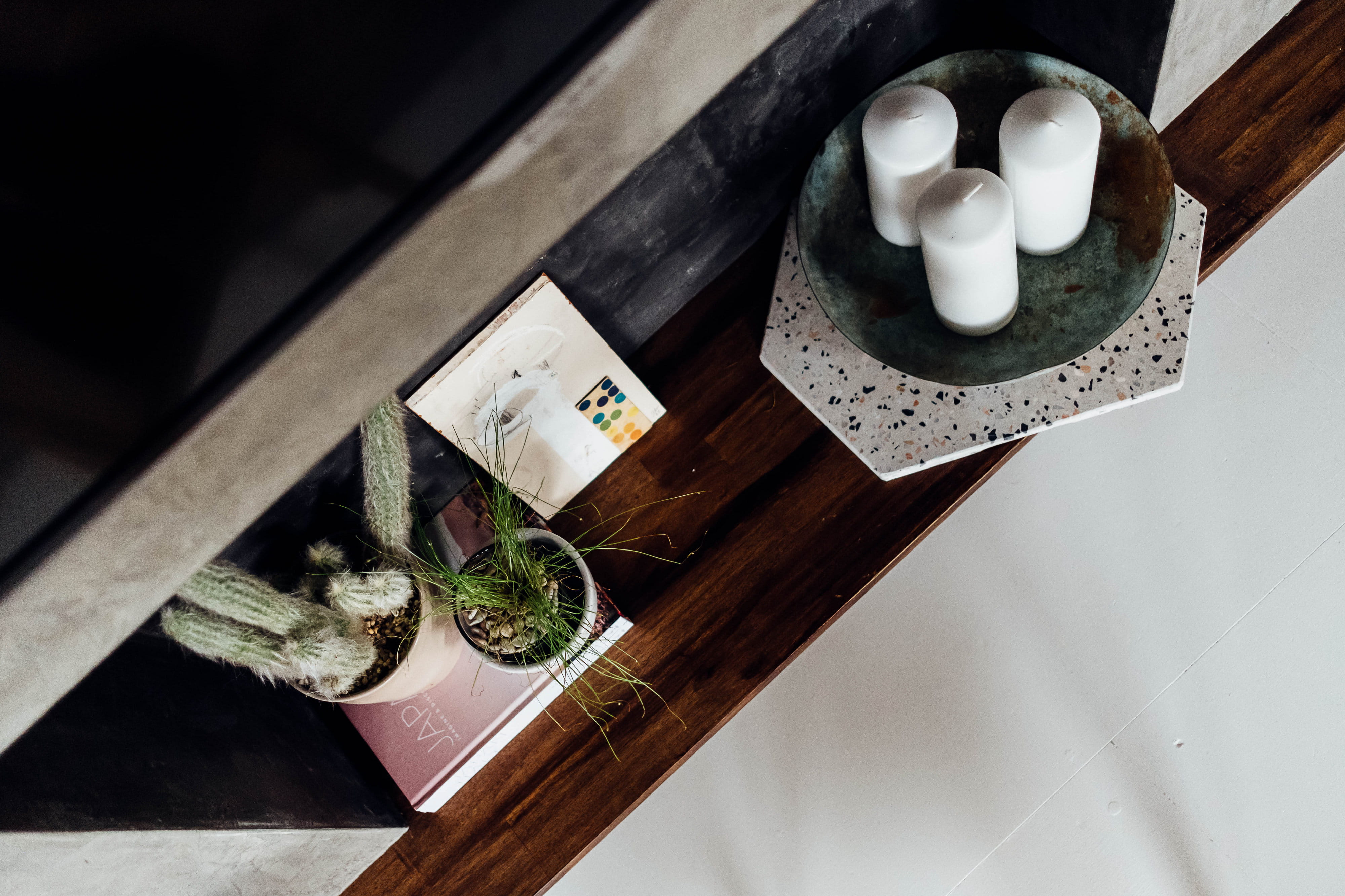 neutral, backgrounds, 4K, pillar, interior, candle, candles, decoration, elegance, three, food, table, decor, indoor, modern, shelf, stone, tray, indoors, HD Wallpaper