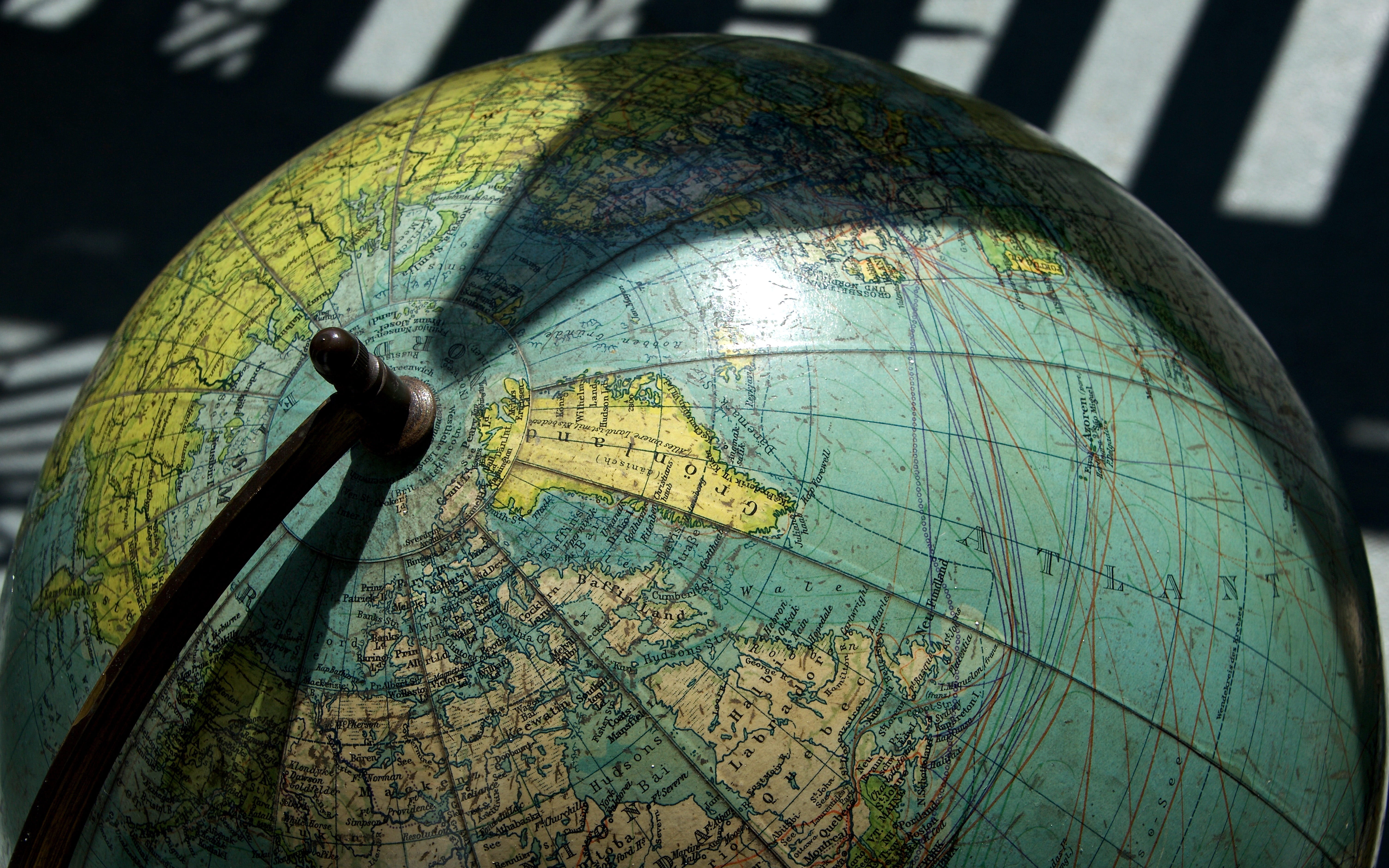 5K, globe, nature, latitude, globe - man made object, old, metal, architecture, exploration, shadows, travel, world map, focus on foreground, no people, HD Wallpaper