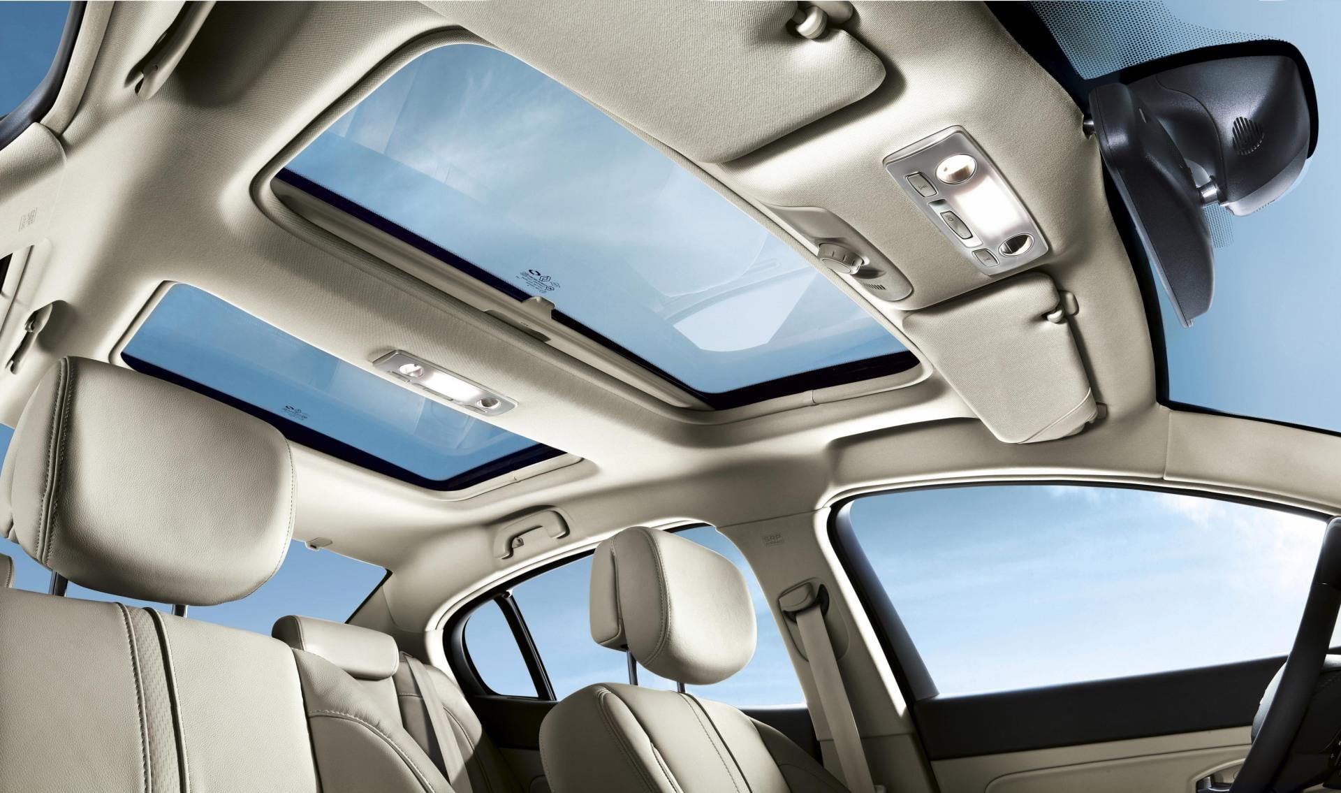land vehicle, latitude, technology, sky, renault, no people, mode of transportation, low angle view, window, nature, seat, vehicle interior, sedan, wealth, HD Wallpaper