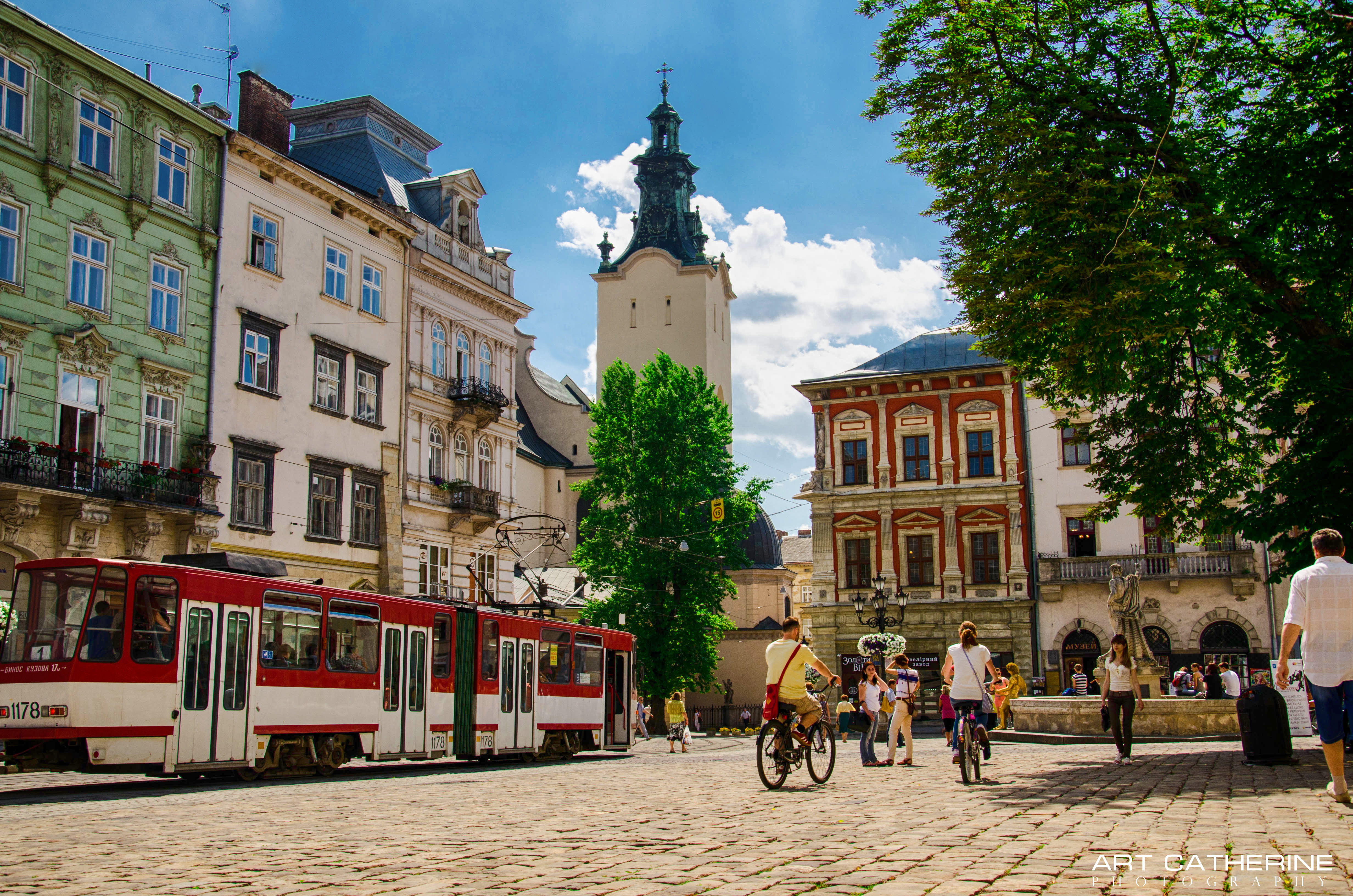 Ukraine, plant, lviv, building Exterior, town, city, famous Place, capital Cities, architecture, cityscape, old, transportation, people, tree, place of worship, HD Wallpaper