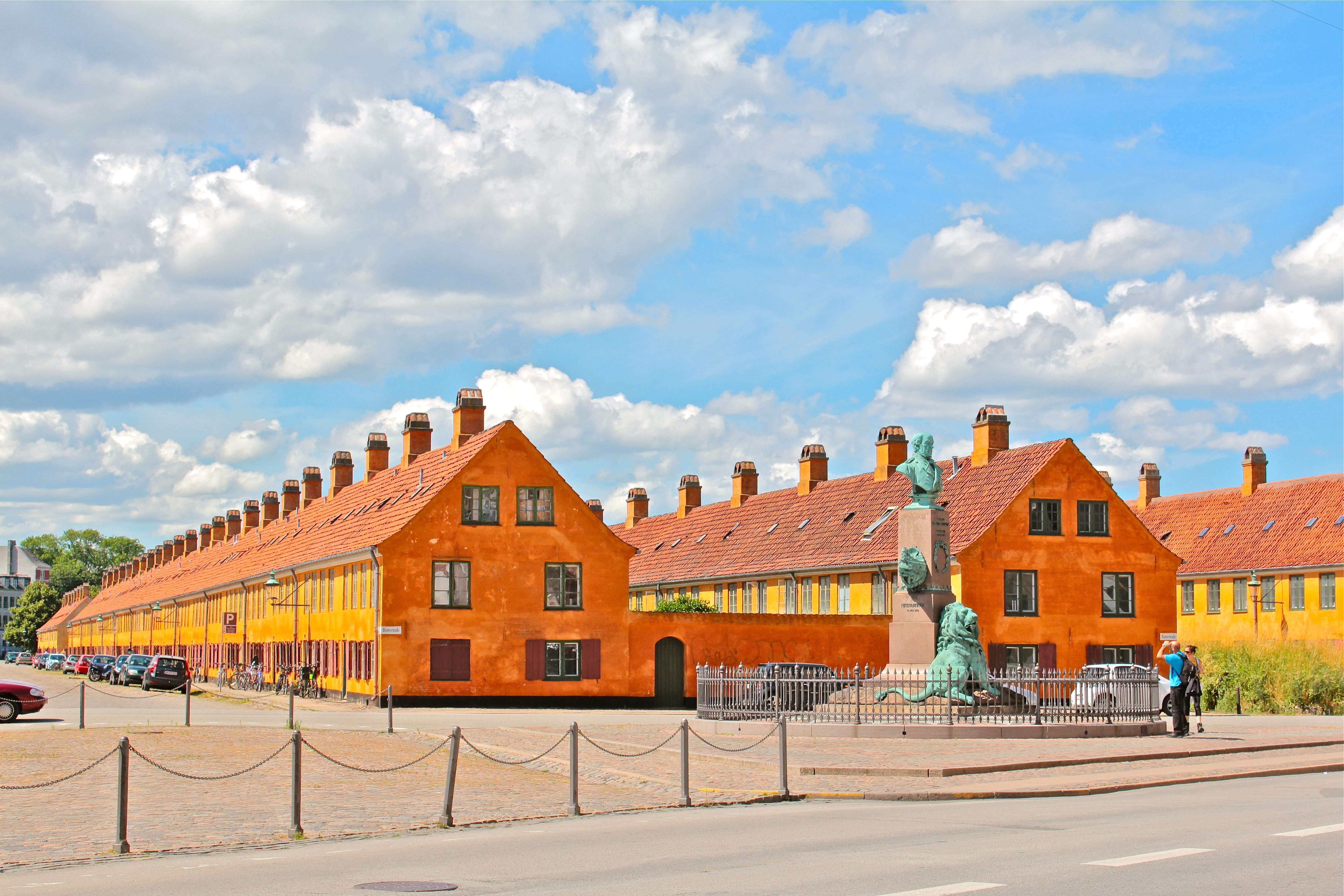 house, fence, outdoors, cloud - sky, city, built structure, live, historic center, copenhagen, row house, transportation, architecture, 5K, pedestrian zone, HD Wallpaper