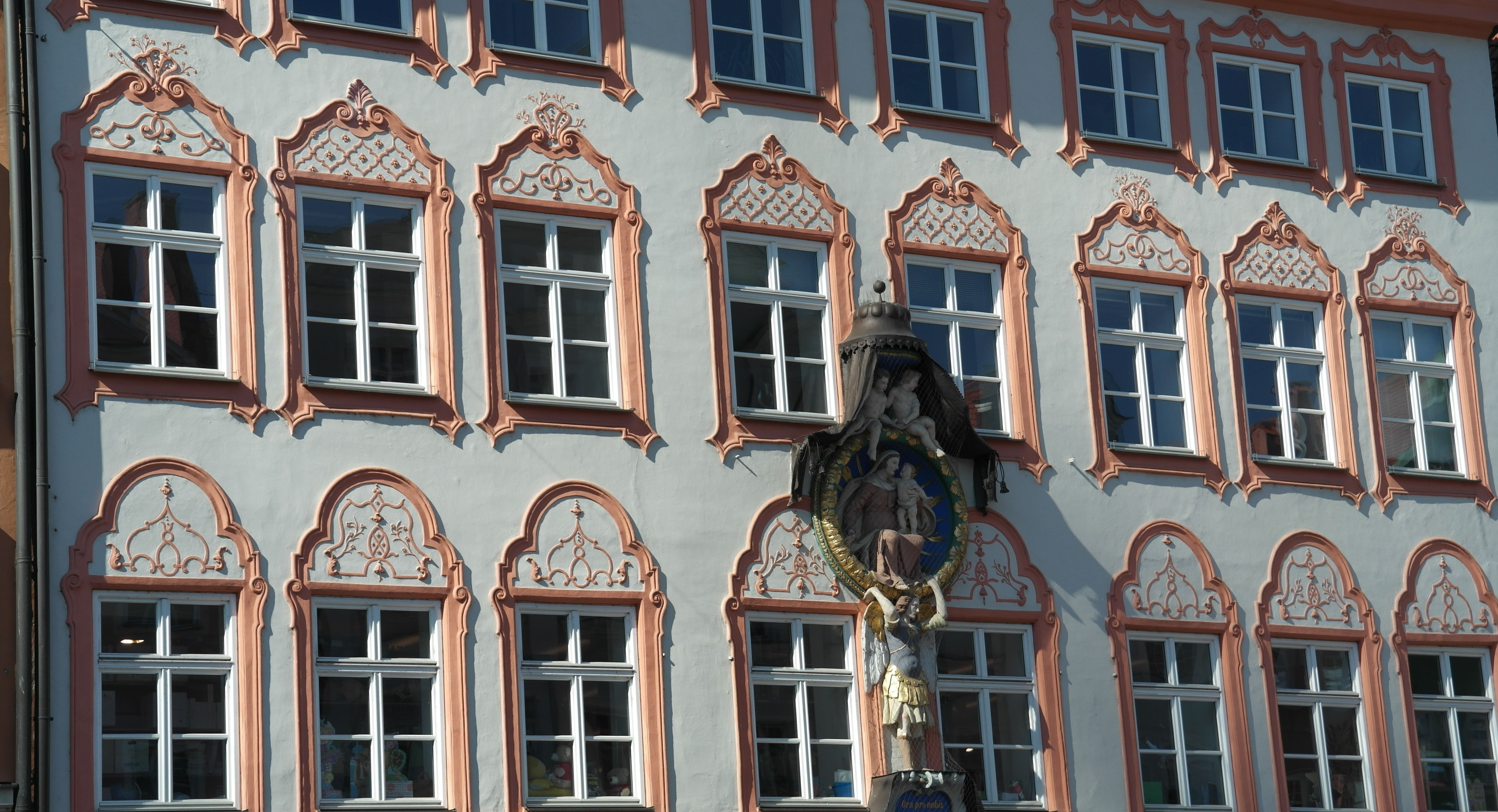 full frame, ornate, germany, landshut, historically, 5K, downtown, facades, art and craft, places of interest, history, nature, pedestrian zone, arch, HD Wallpaper