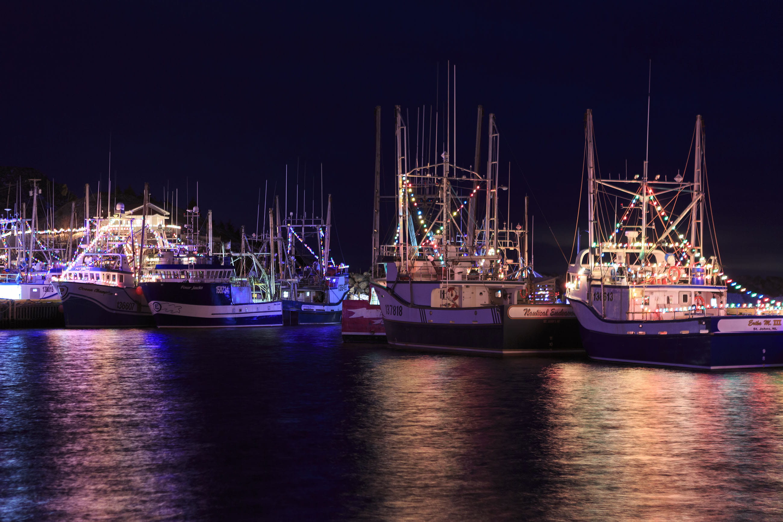 fishing, taken, sea, reflection, harbor, grave, port de grave, holiday, outside, canada, pier, moored, illuminated, december, decor, labrador, newfoundland and labrador, HD Wallpaper