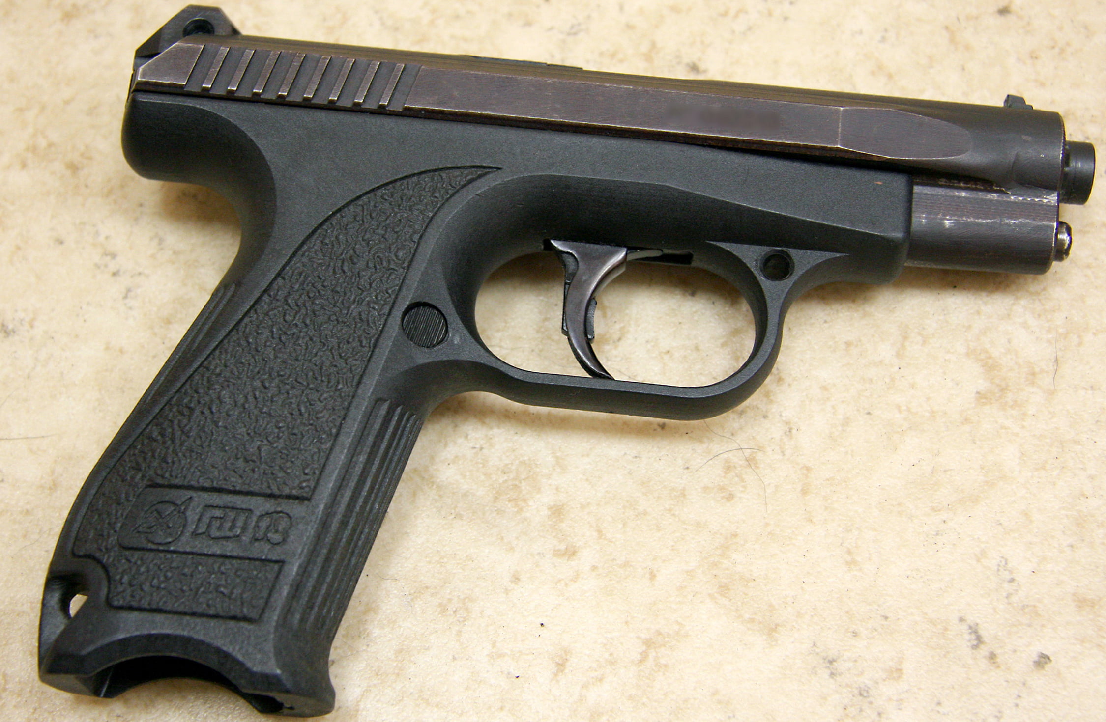 good, convenient, caliber 9x19, warning sign, no people, indoors, Domestic, 18 rounds, TTX, barrel, capacity, armored efficiency, gun, 1080P, interesting, HD Wallpaper