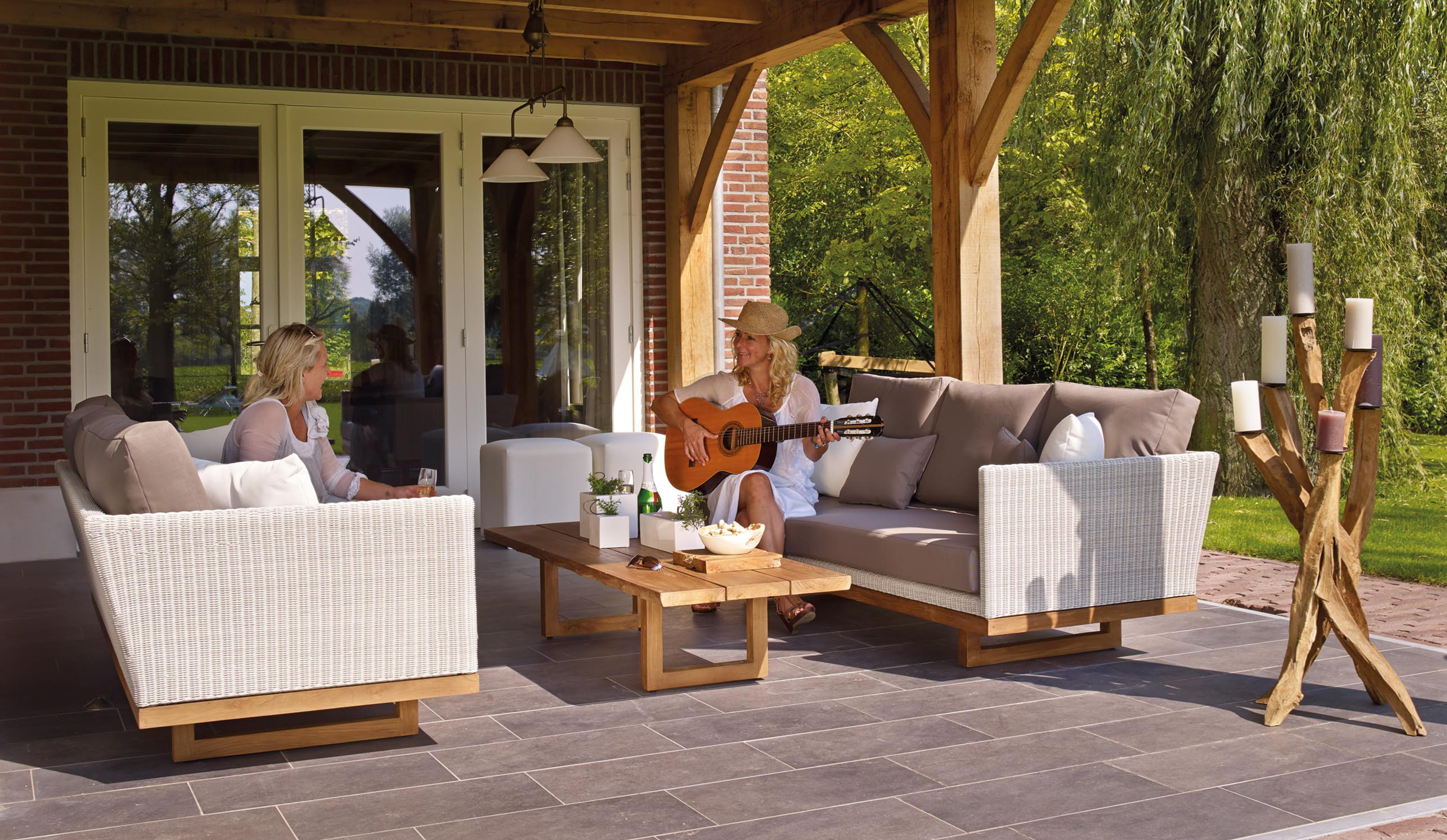 interior design, garden, armchair, outdoors, plants, couple - relationship, guitar, two, heterosexual couple, wealth, luxury, communication, candlesticks, HD Wallpaper