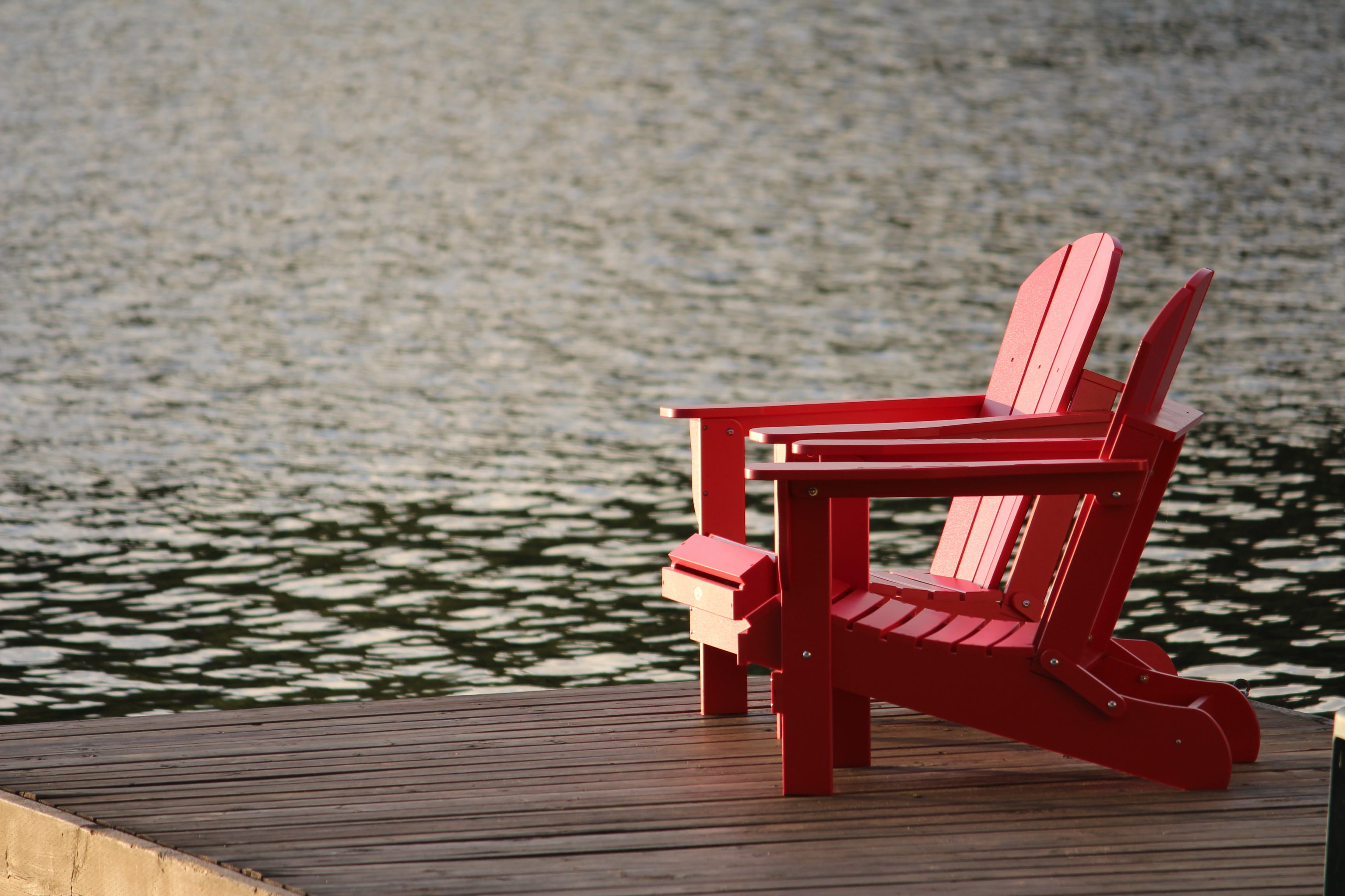 water, no people, dom, beside, chairs, leisure, happy, brown, rest, travel, red, beach, two, relaxing, outdoors, peace, peaceful, absence, outdoor chair, HD Wallpaper