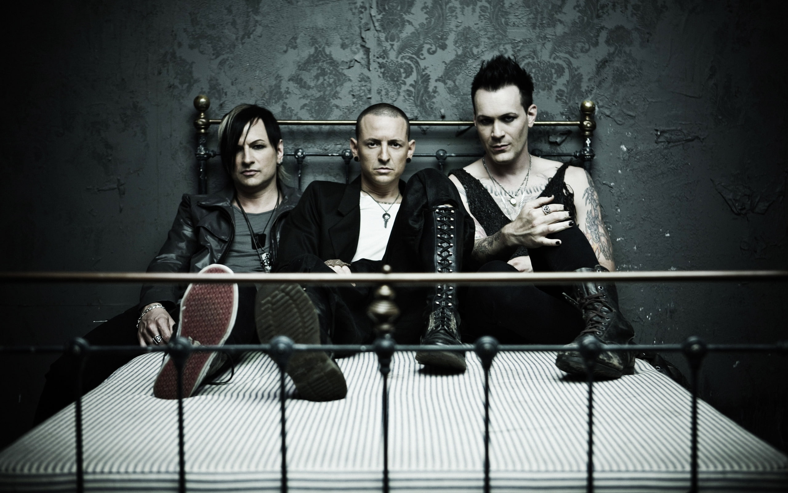 bennington, shuck, band, rock, dead, chester, ryan, derakh, amir, sunrise, 2K, HD Wallpaper
