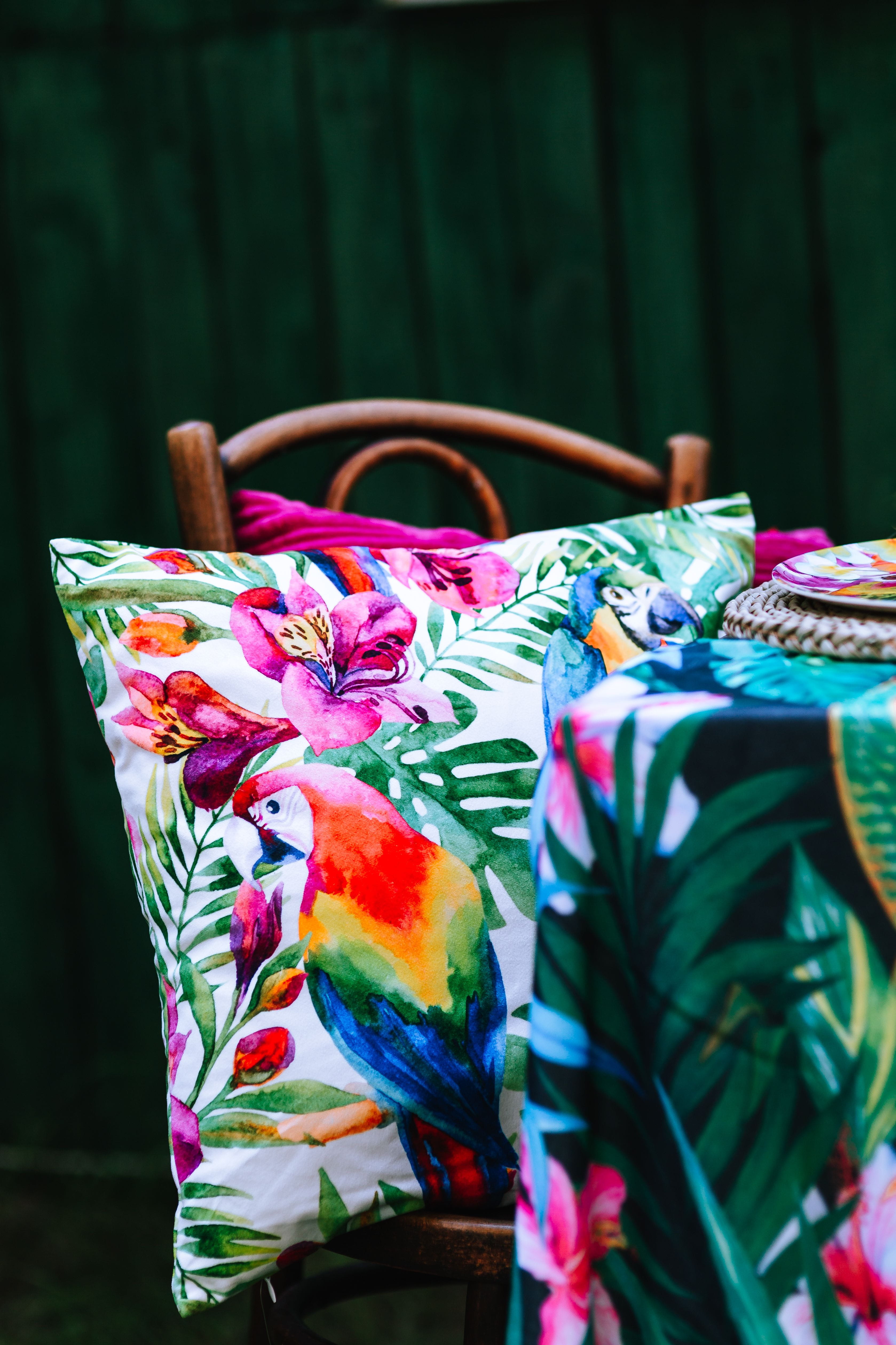 animal representation, bird, textile, close-up, paper, Decorations, market, day, multi Colored, flora, nature, accesories, floral pattern, tropical, decor, Phone HD Wallpaper