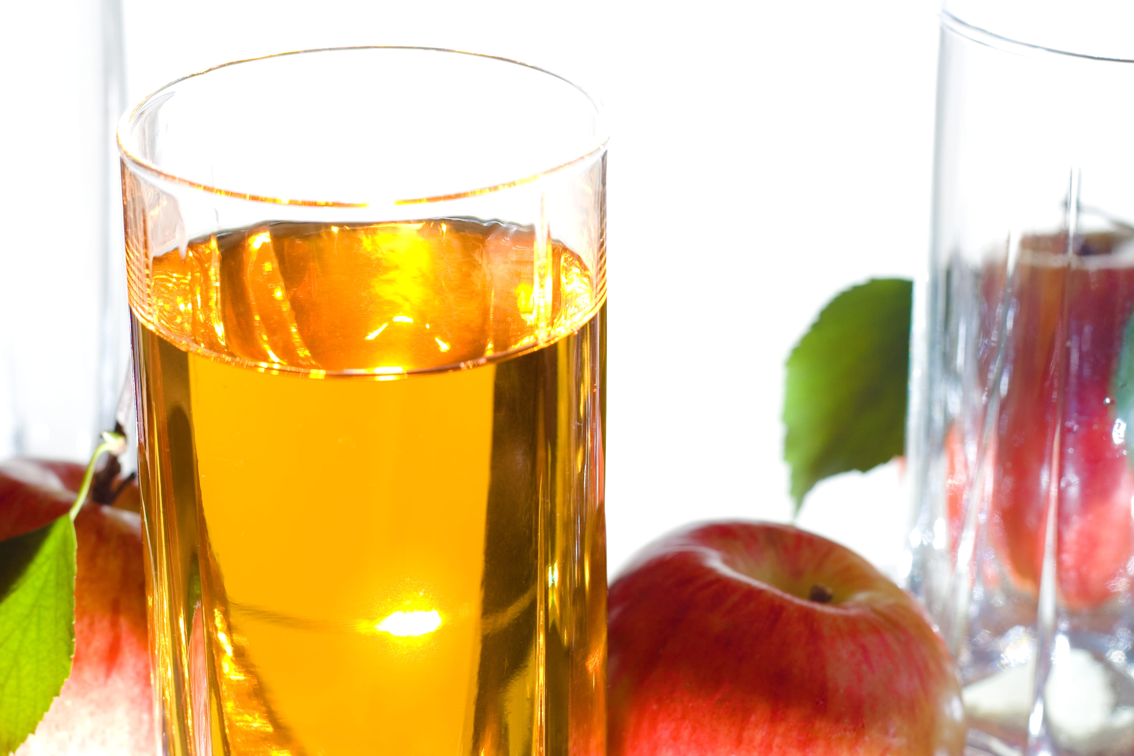 no people, indoors, juice, cider, refreshment, still life, gold, table, healthy eating, transparent, glass, drinking glass, freshness, fresh, energy, tea, HD Wallpaper