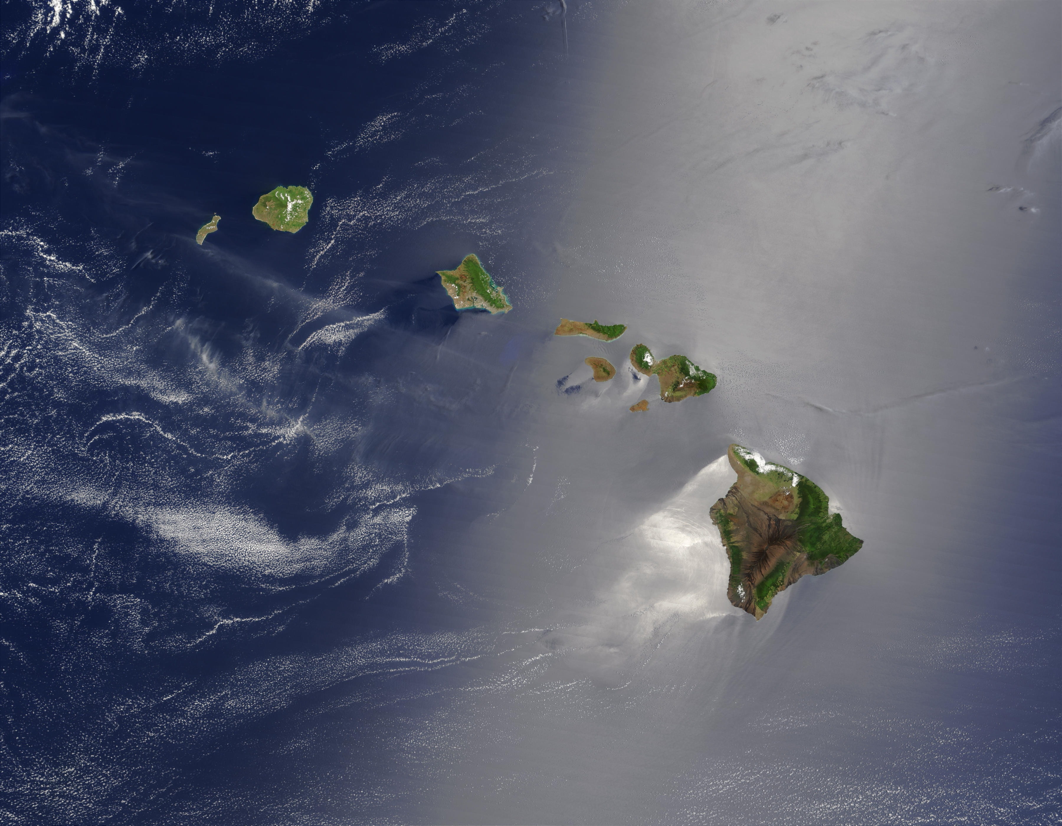 environment, falling, south, 2K, chain, mid-air, nature, water, satellite photo, archipelago, freshness, aloha, beauty in nature, island chain, hawaii, HD Wallpaper