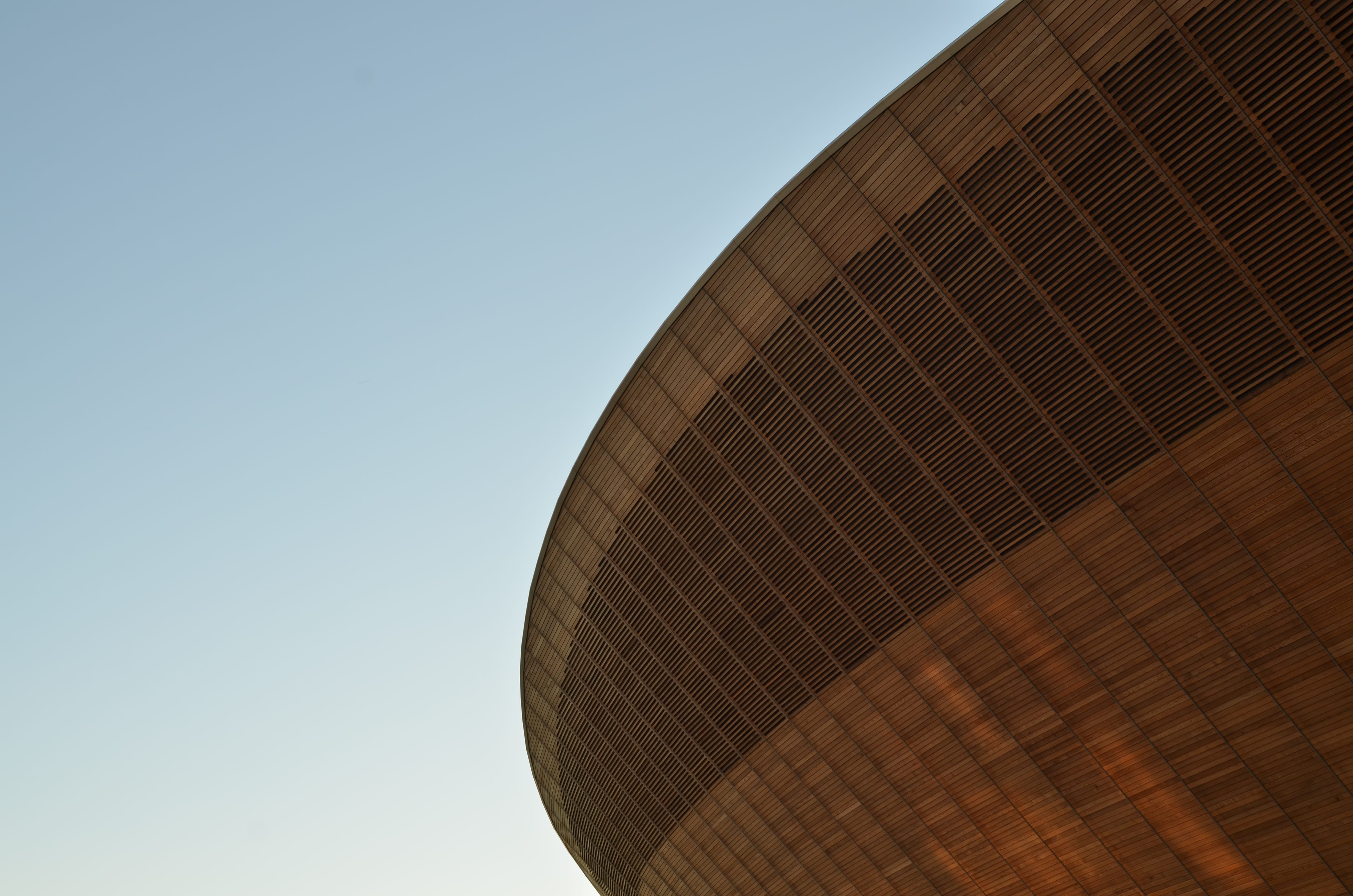 4K, clear sky, arena, light, globe, copy space, day, nature, modern, sunlight, outdoors, design, facade, pattern, wooden structure, desktop backgrounds, HD Wallpaper