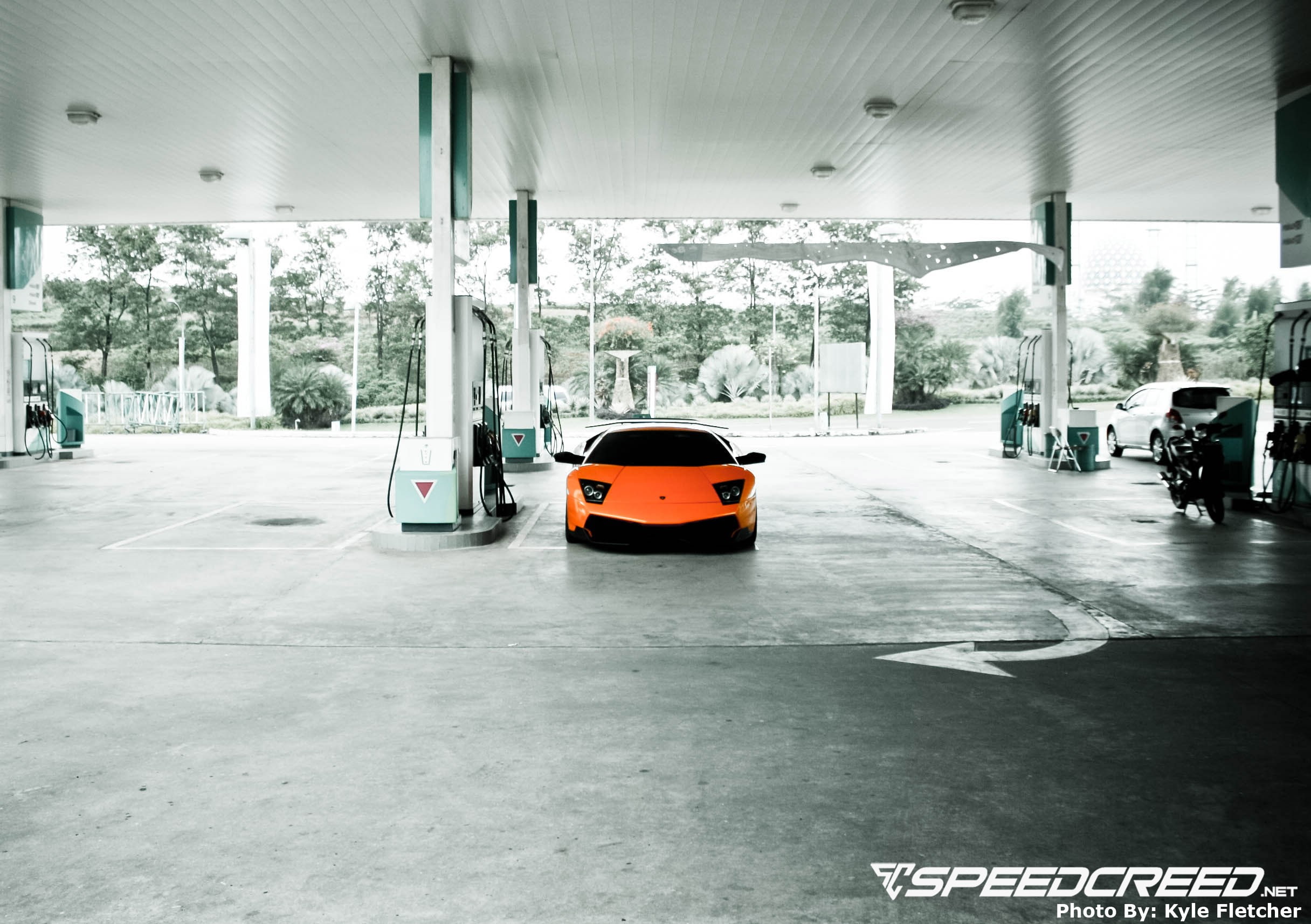 direction, sign, motor vehicle, incidental people, Lamborghini Murcielago, transportation, day, outdoors, street, the way forward, car, land vehicle, architecture, HD Wallpaper