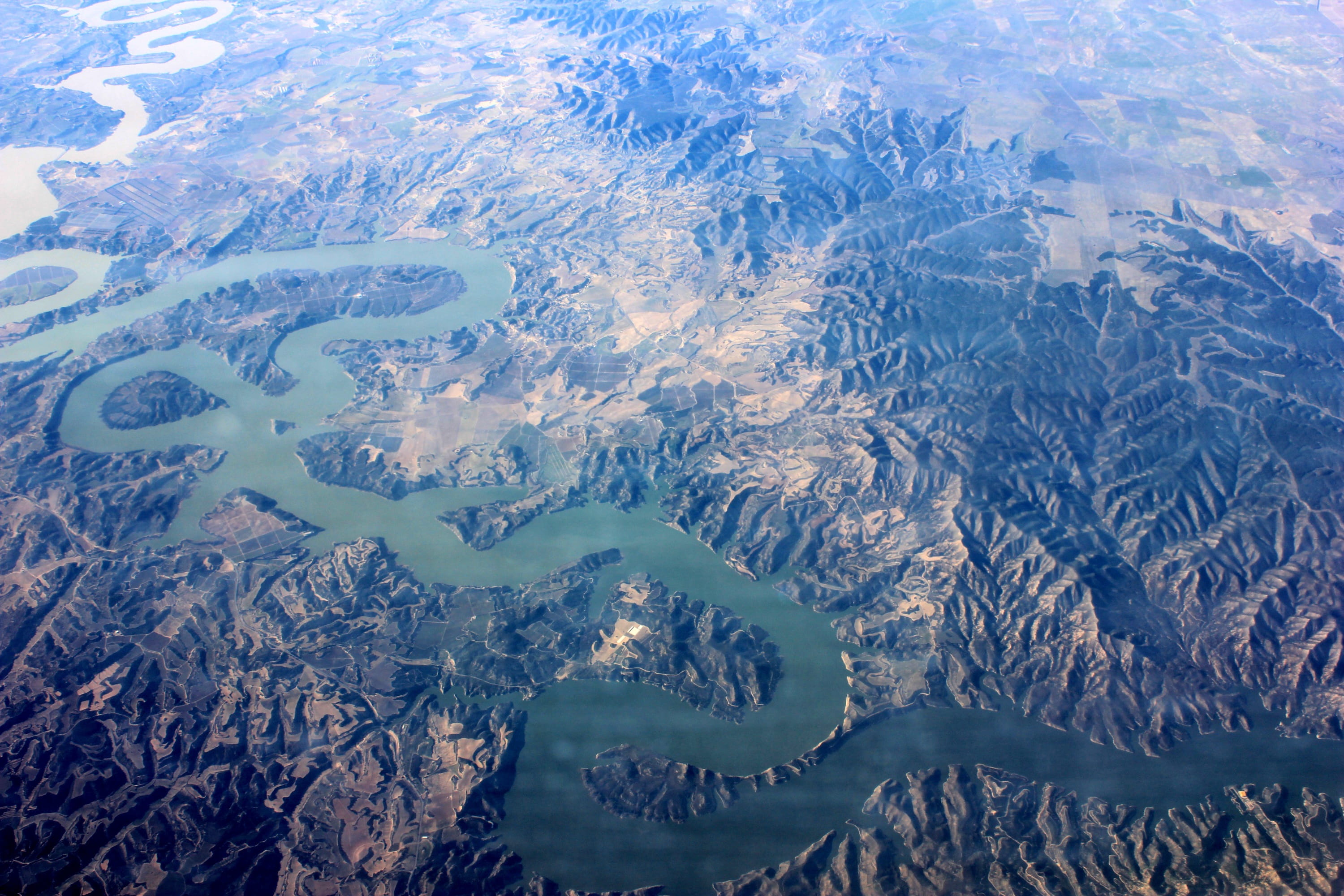 environment, land, plane view, beauty in nature, 2K, forest, river, mountain, spain, tranquility, high angle view, water, hilly landscape, landscape, mountain peak, HD Wallpaper