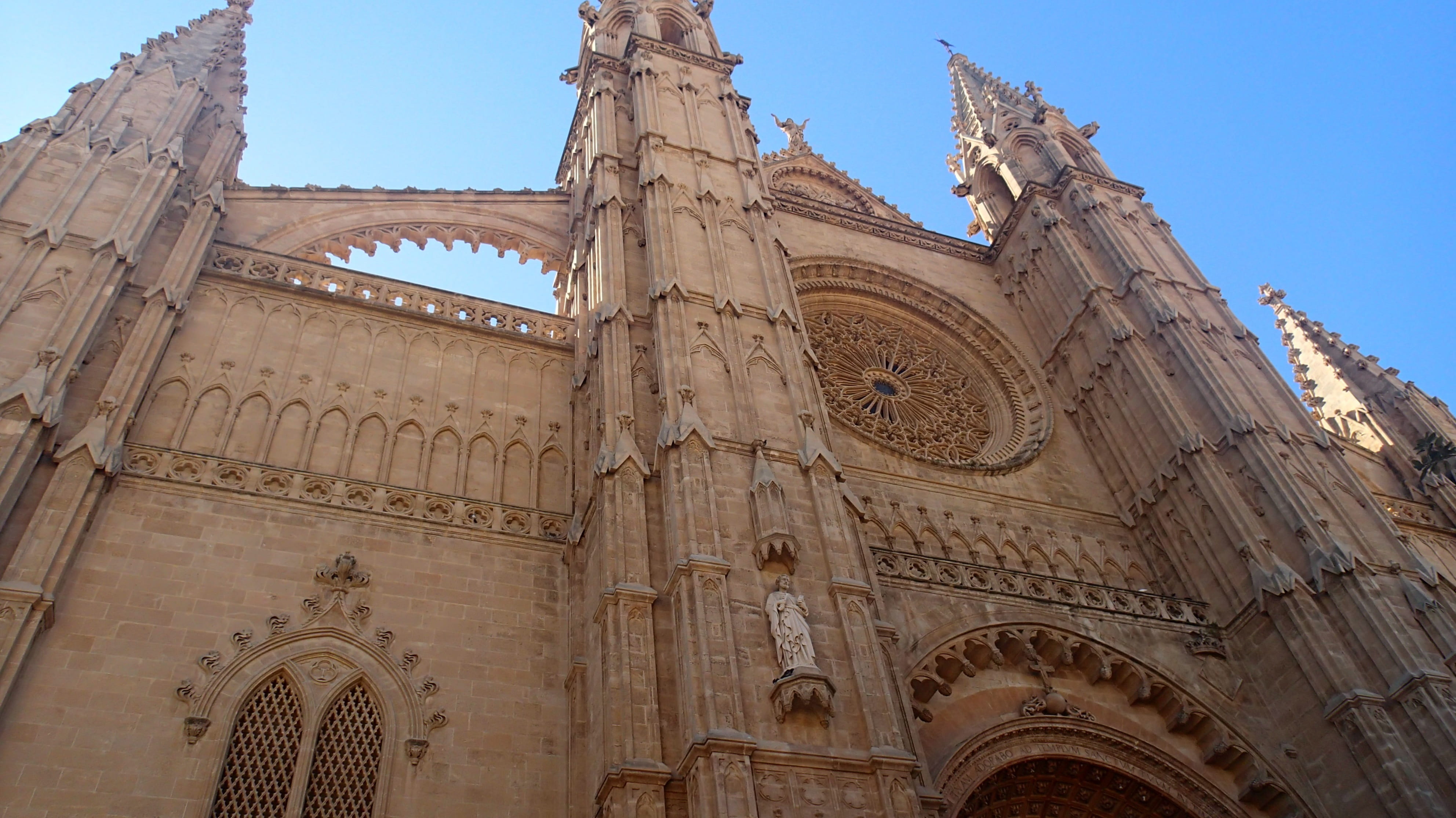 la seu, famous Place, building Exterior, no people, outdoors, majorca, roman, places Of Worship, tourism, city, belief, travel, the past, place of worship, HD Wallpaper