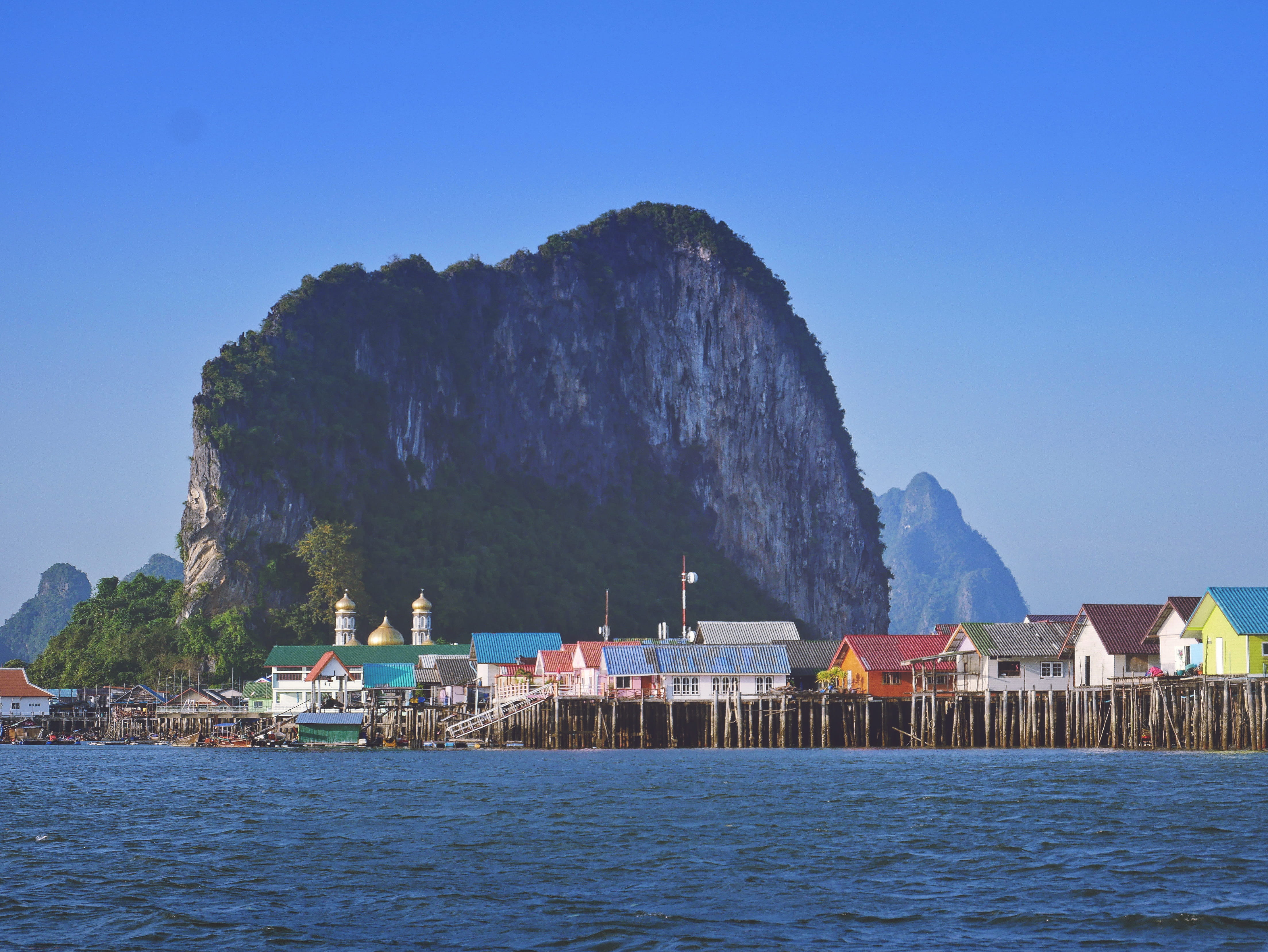 adventure, rock - object, mountain range, built structure, wander, formation, ko panyi, nautical vessel, waterfront, rock, transportation, sky, architecture, HD Wallpaper