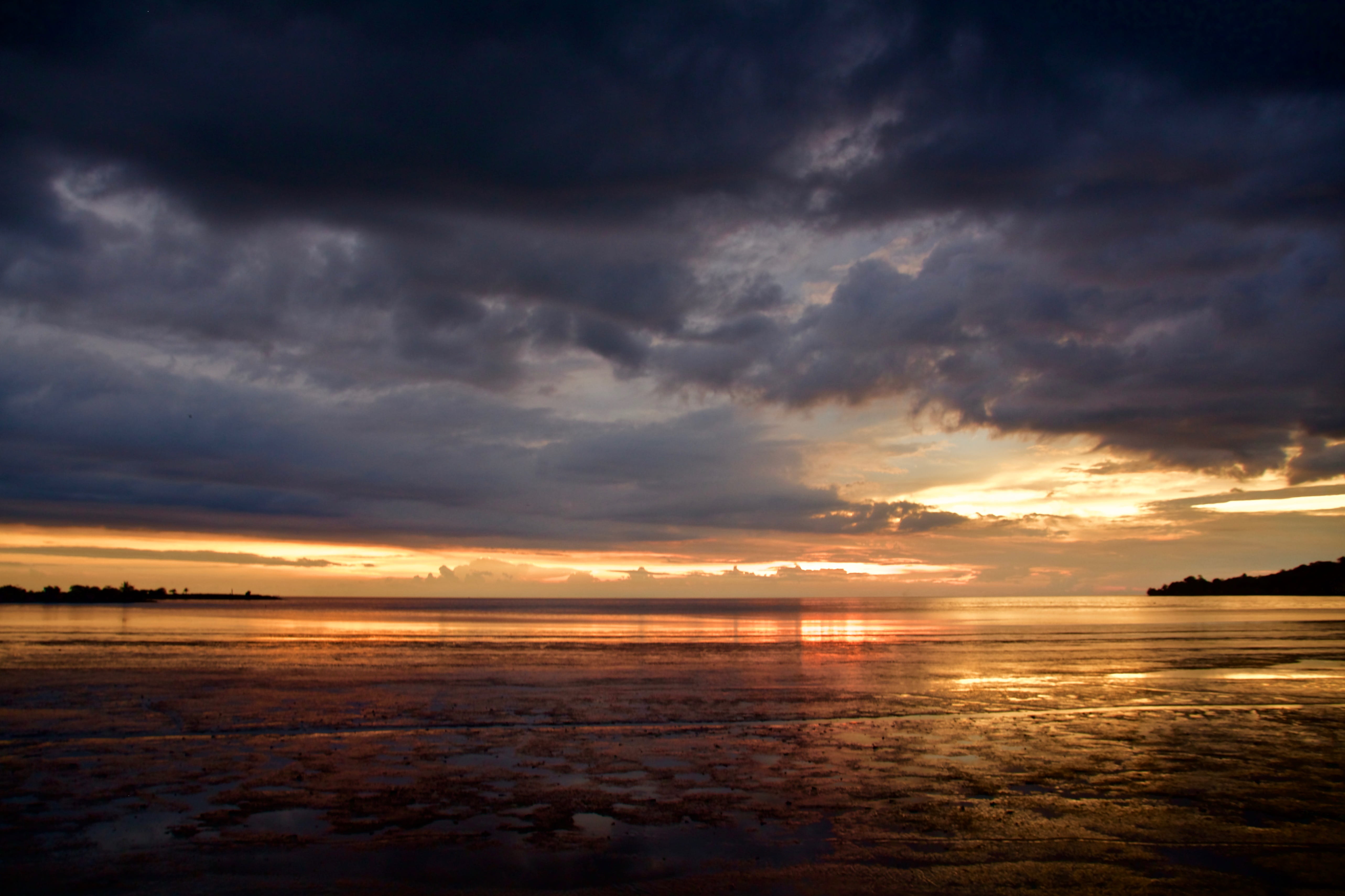 scenics - nature, dramatic sky, sky, romance, nature, water, 5K, cloudy, ocean, reflection, cloud - sky, langkawi, horizon, sand, tranquility, calm, dusk, HD Wallpaper