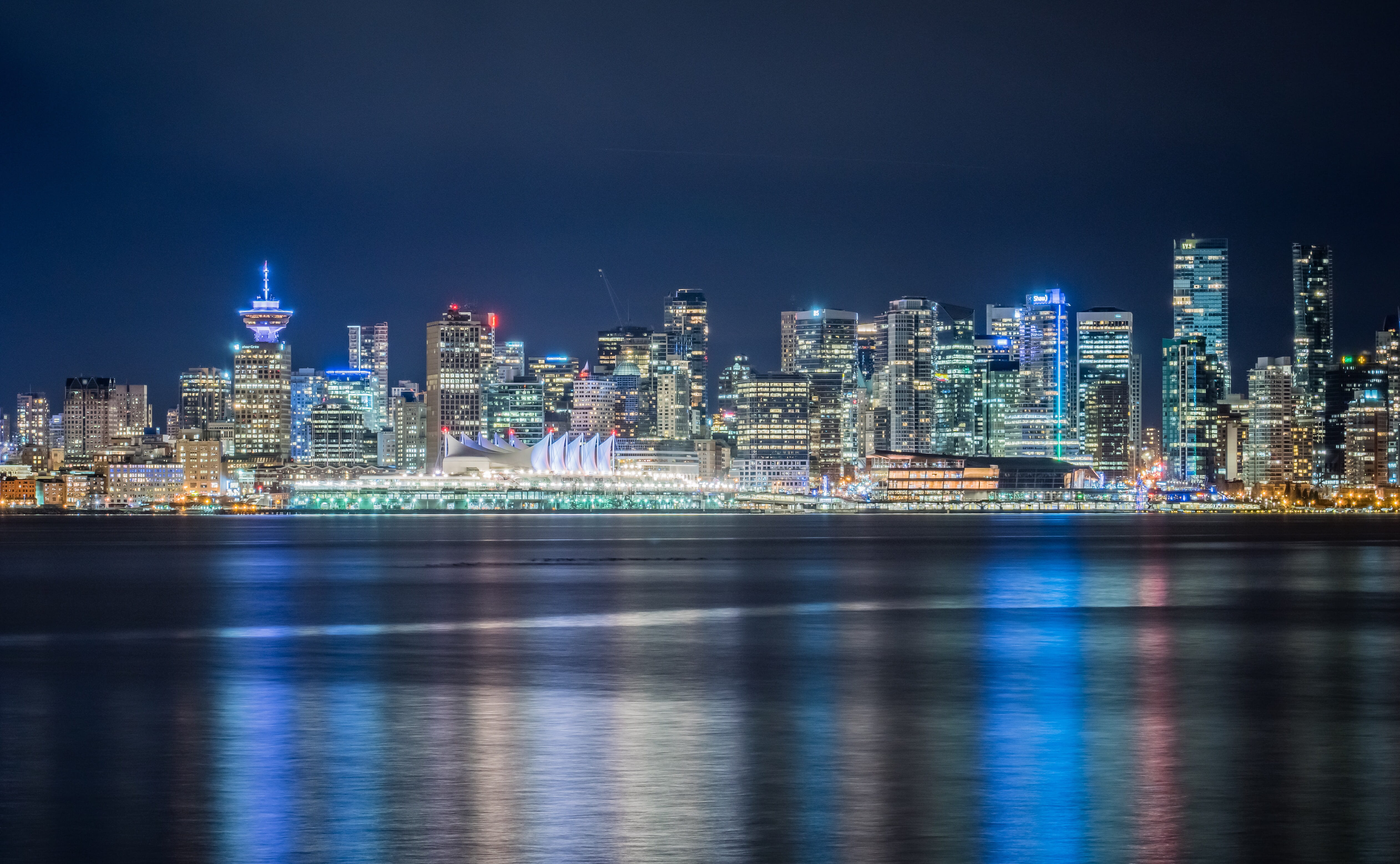 modern, building exterior, building, architecture, lonsdale quay, no people, tall - high, long exposure, vancouver, burrard inlet, north vancouver, residential district, HD Wallpaper