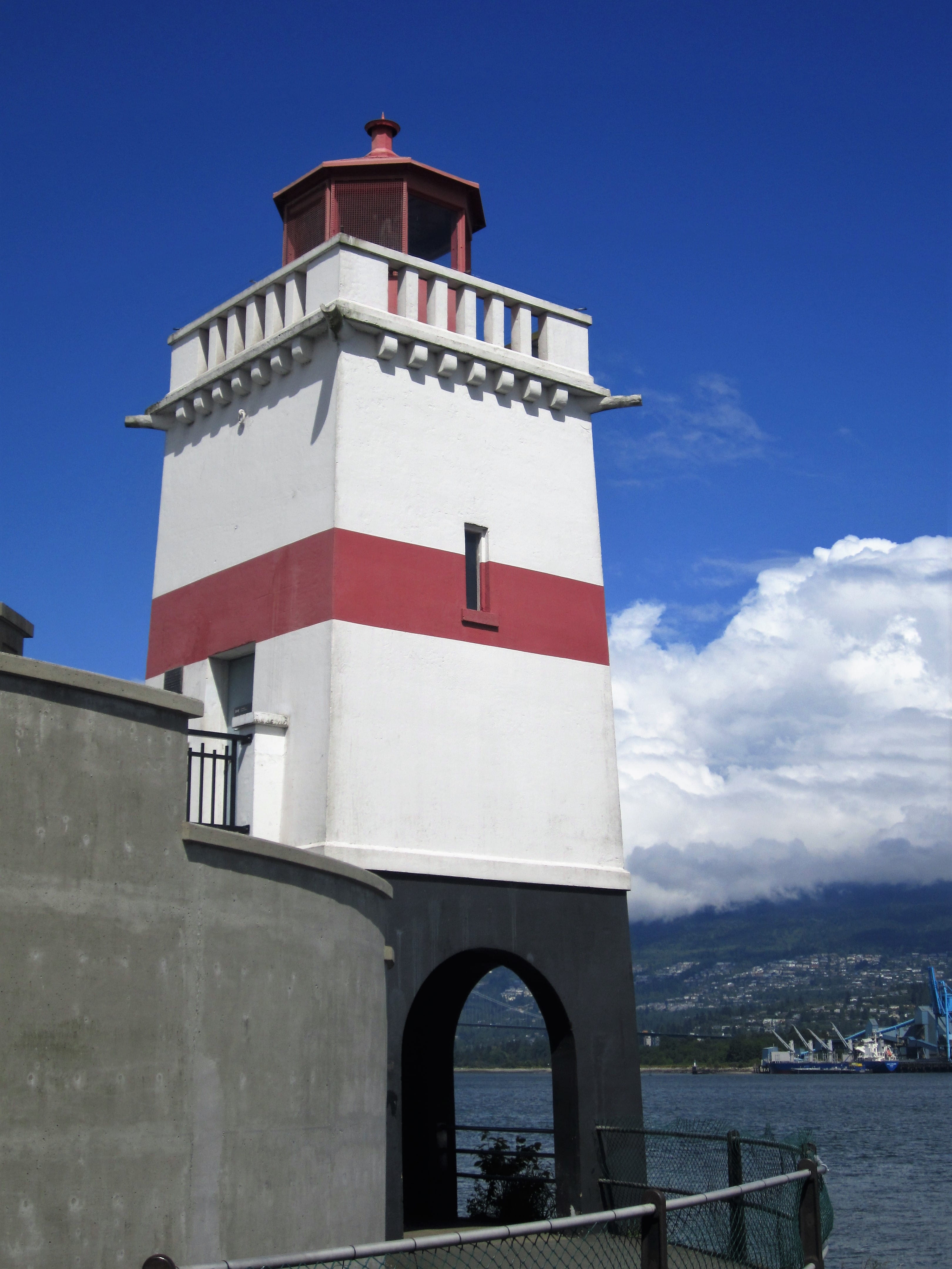 tower, building exterior, safety, 4K, built structure, lighthouse, architecture, no people, stanley park, sky, water, protection, day, guidance, security, Phone HD Wallpaper