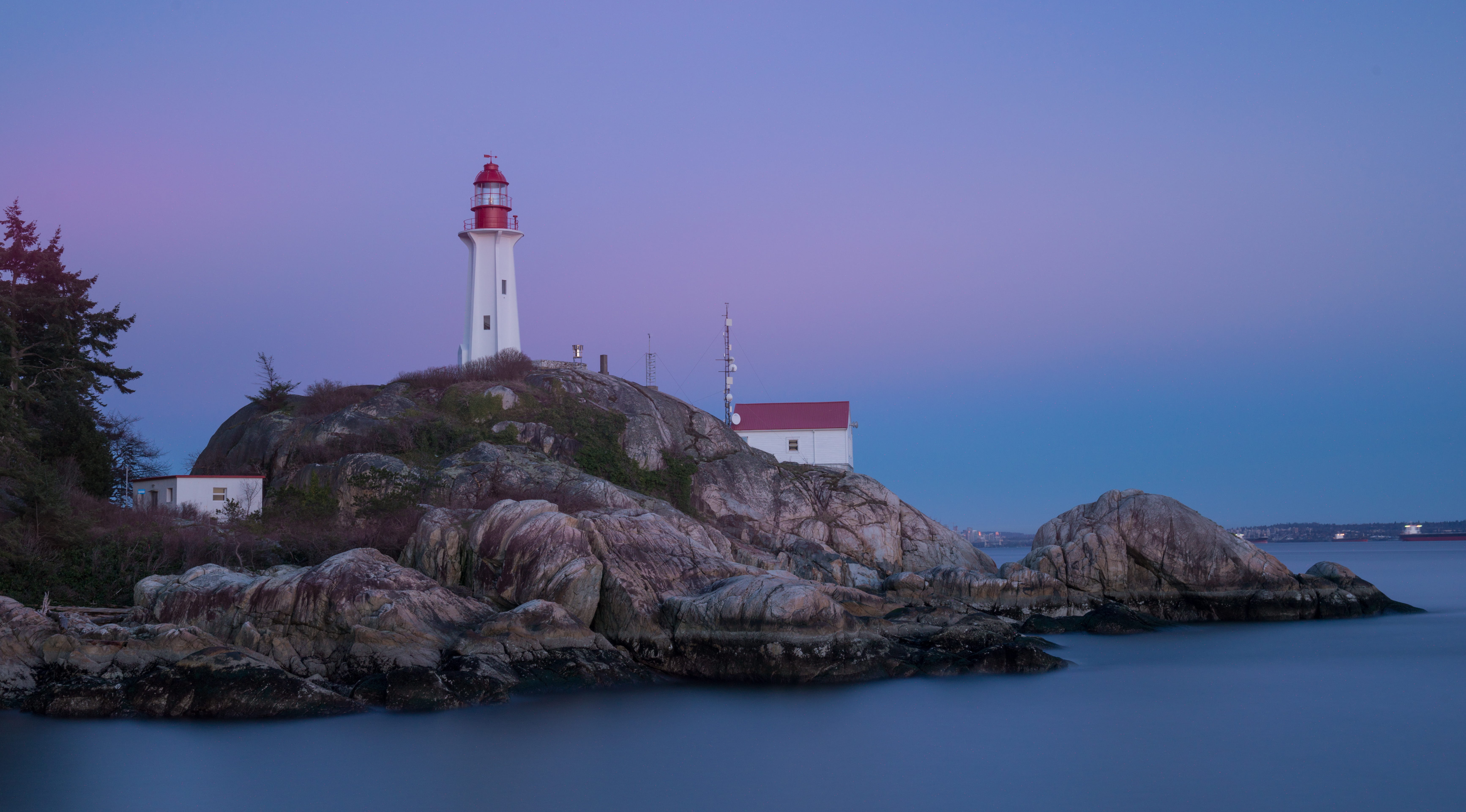 direction, sky, 5K, lighttower, security, water, building, nature, scenics - nature, guidance, waterfront, lighthouse park, west vancouver, lighthouse, HD Wallpaper