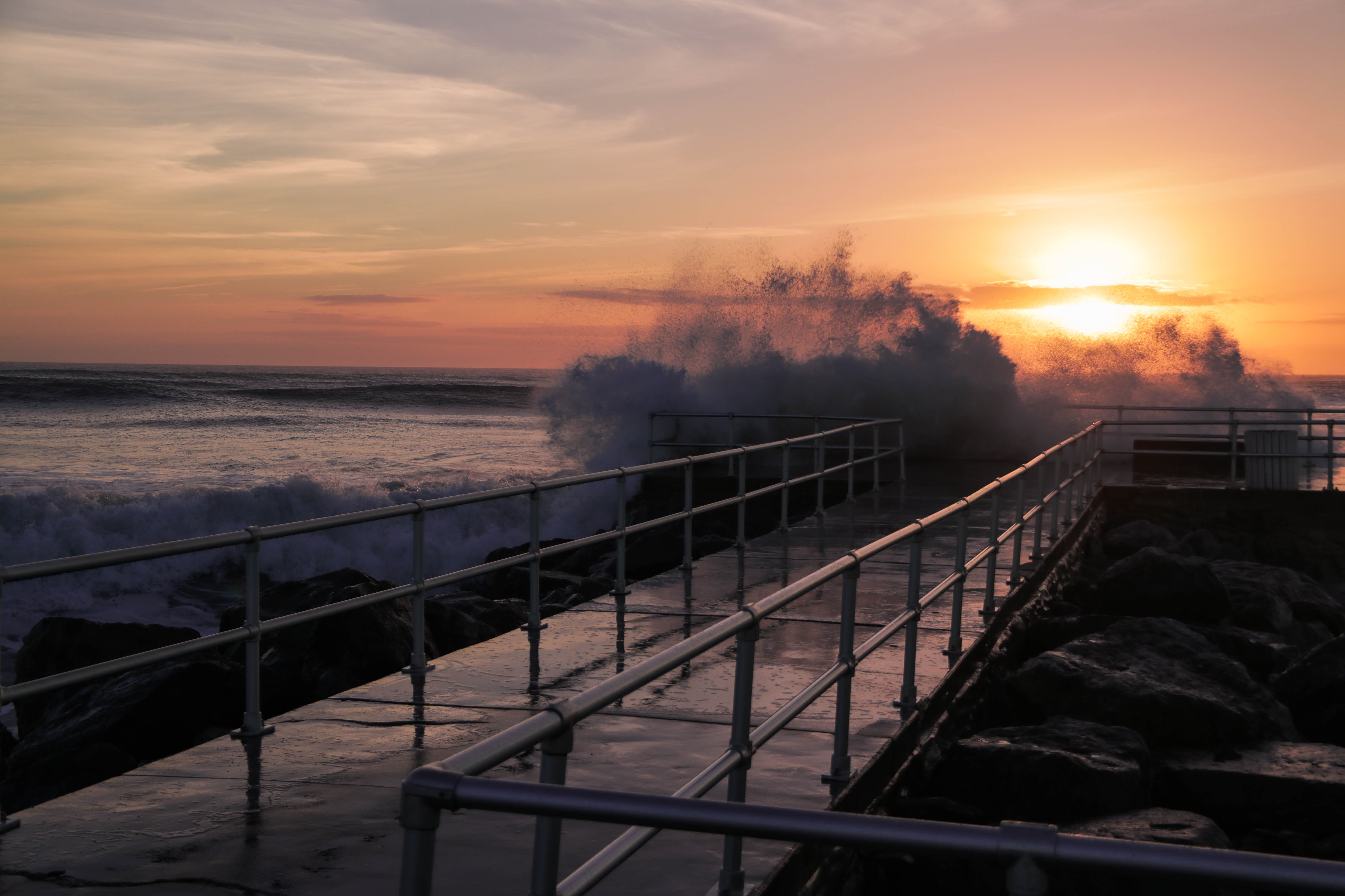 rock, ponce inlet, rock - object, sunrise, power in nature, railing, tranquil scene, built structure, ocean, cocoa beach, break, solid, architecture, nature, HD Wallpaper