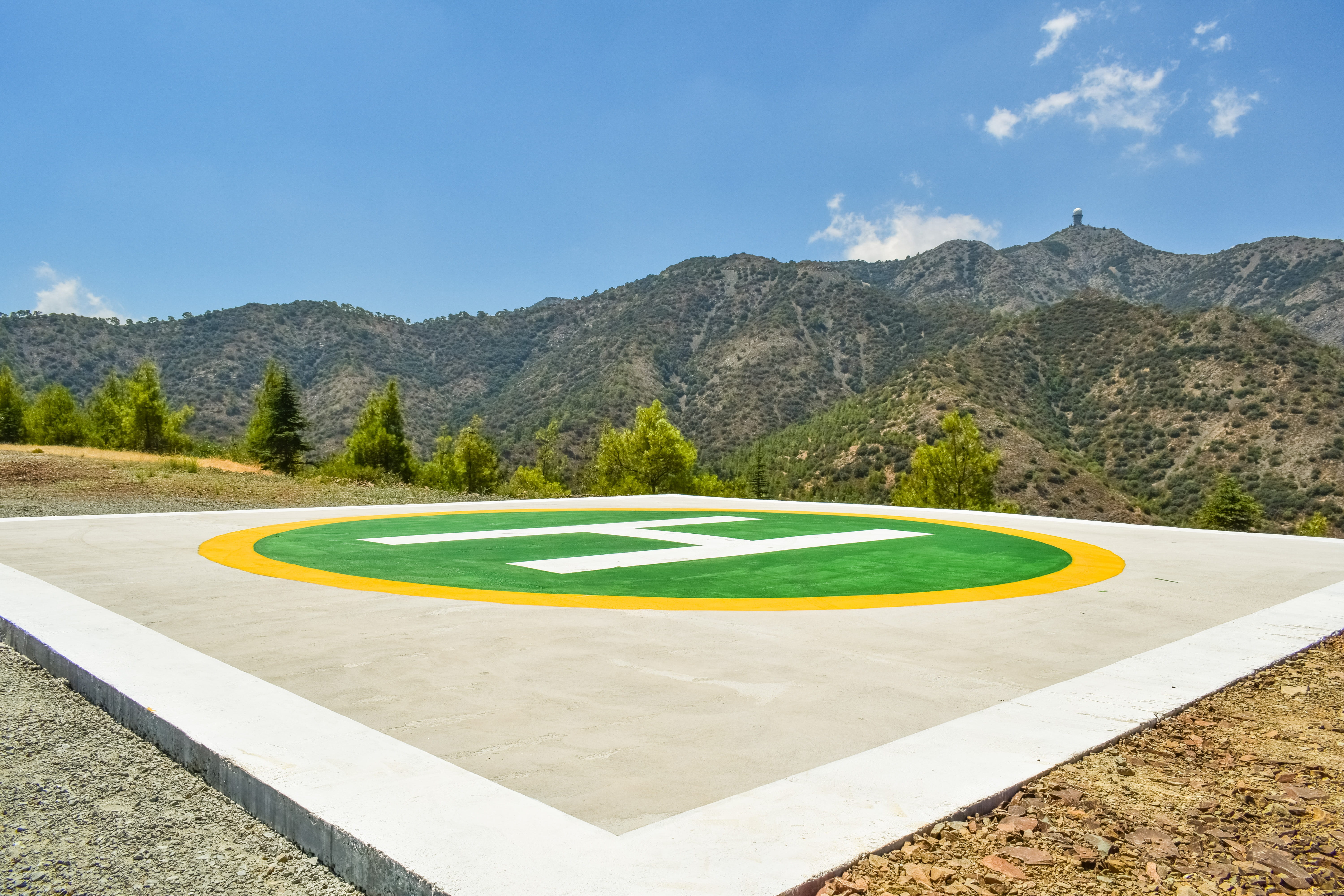 troodhos, 5K, blue, sport, mountain range, helipad, nature, beauty in nature, emergency, cyprus, tree, rescue, sign, outdoors, heliport, land, transportation, HD Wallpaper