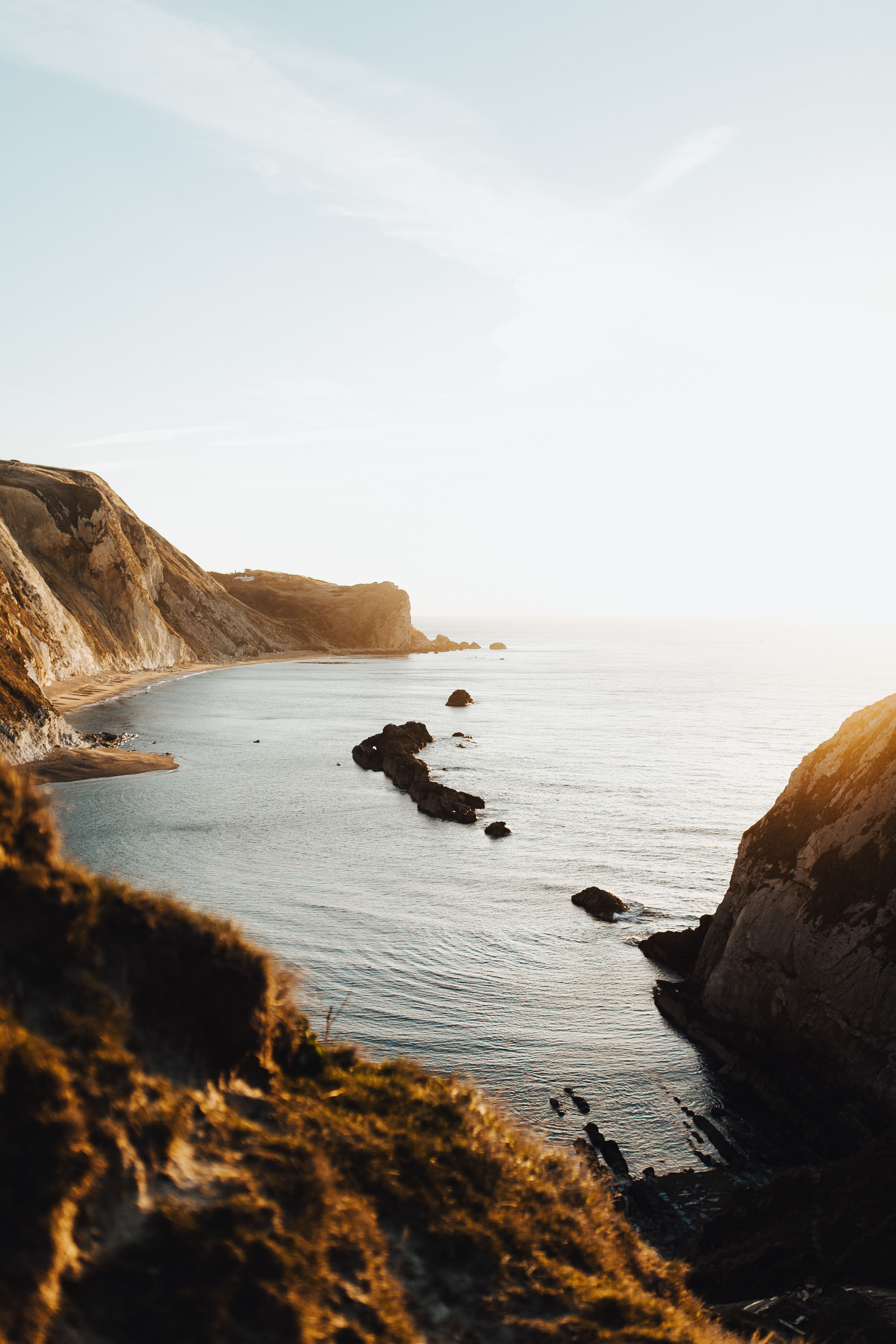 cliff, nature, 5K, idyllic, bay, scenics, day, rock formation, beauty in nature, surface level, rock, sky, cloud - sky, coastline, scenics - nature, coast, Phone HD Wallpaper