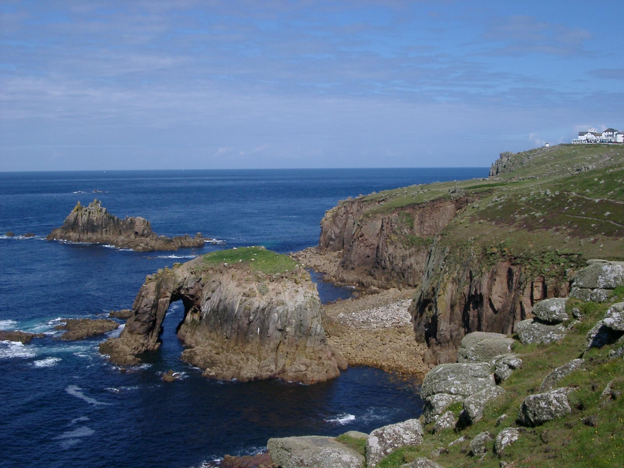 grass, isolated rock, 3d and abstract, rocks, end, uk, 1080P, ls, cornwall, blue, HD Wallpaper