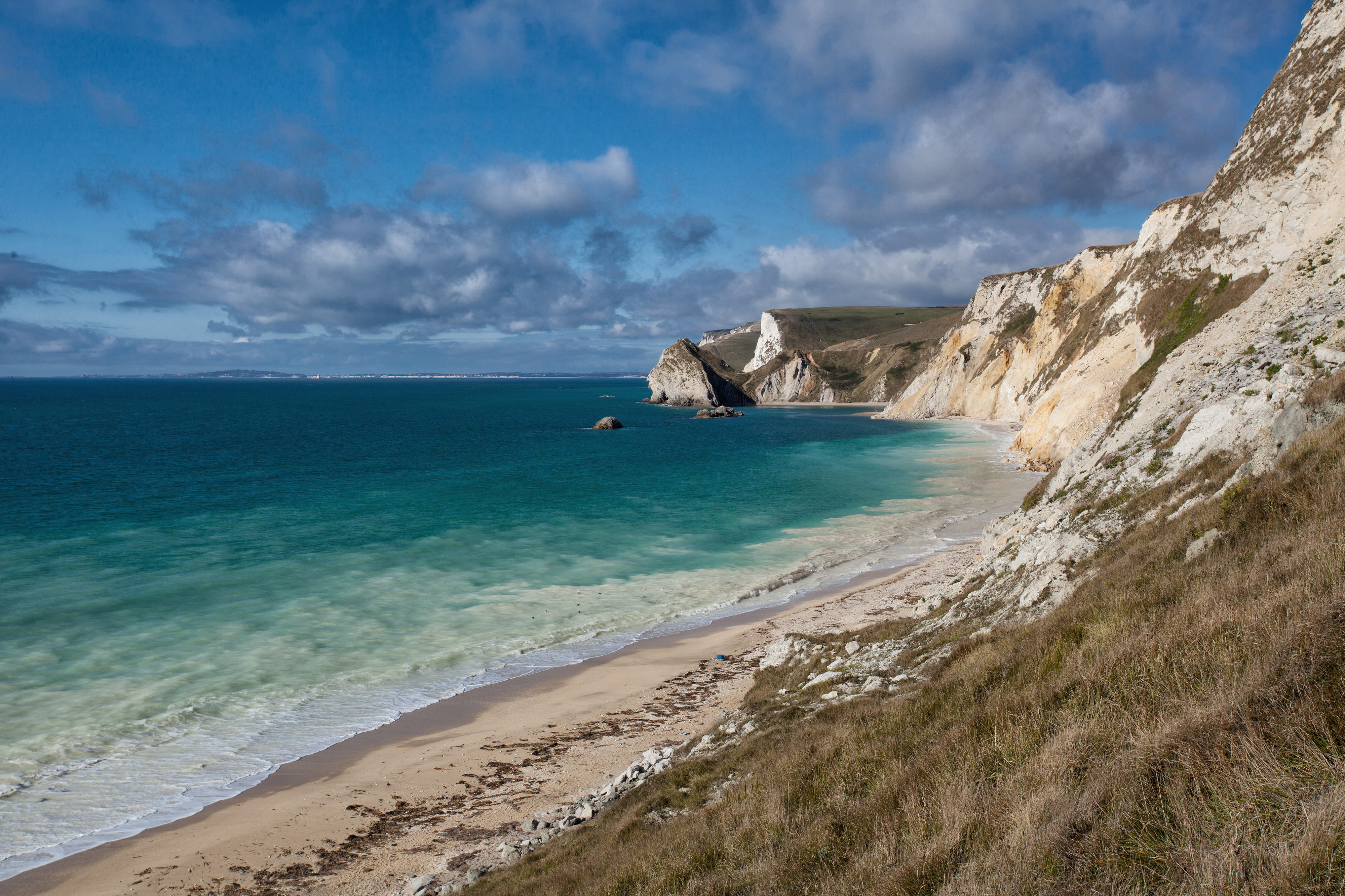 non-urban scene, beach, land, nature, Dorset, beauty in nature, cliff, vacations, turquoise colored, rock - Object, sand, shot, clouds, Jurassic Coast, HD Wallpaper