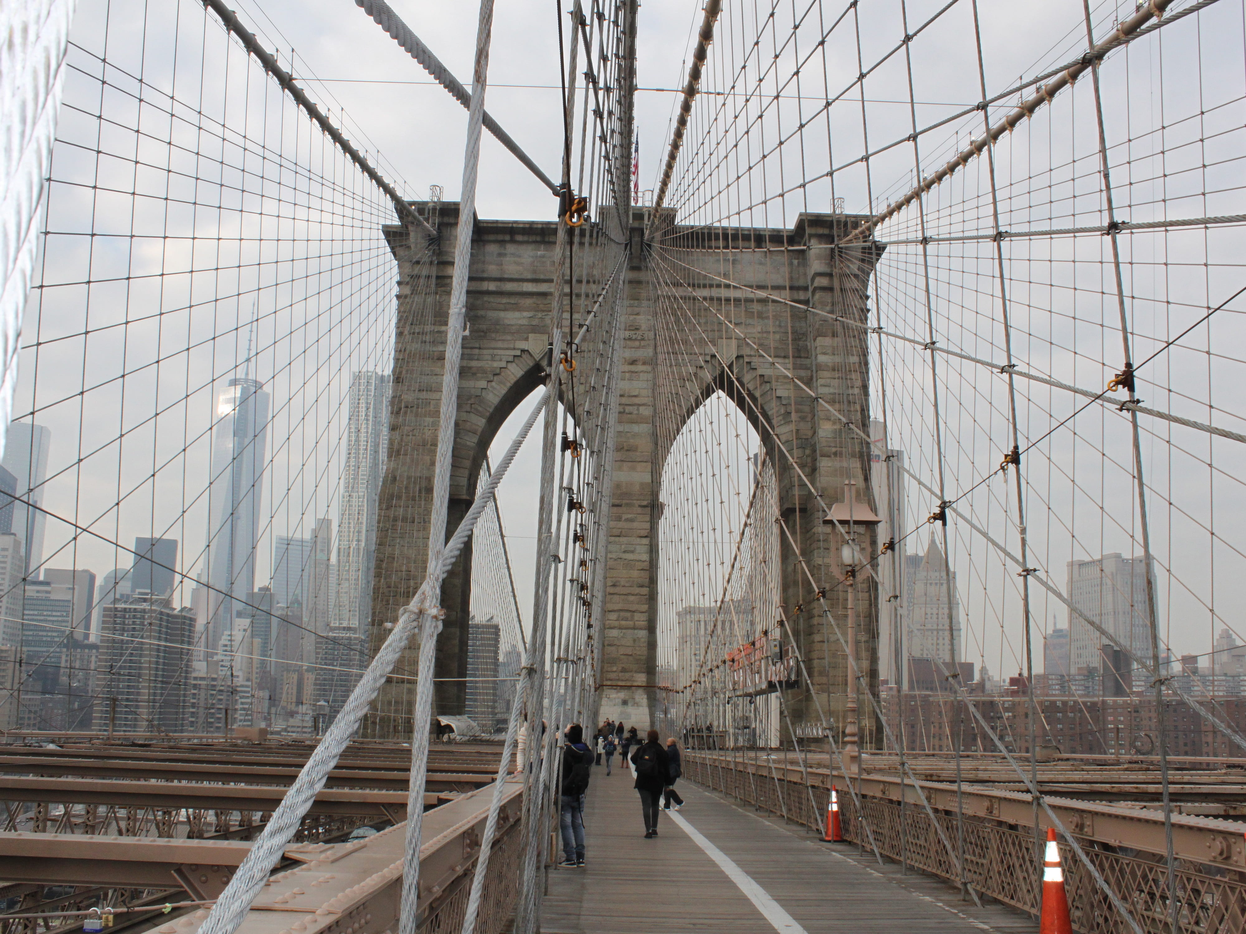 men, connection, walking, bridge - man made structure, the way forward, outdoors, usa, tourism, engineering, america, new york, transportation, sky, 4K, HD Wallpaper