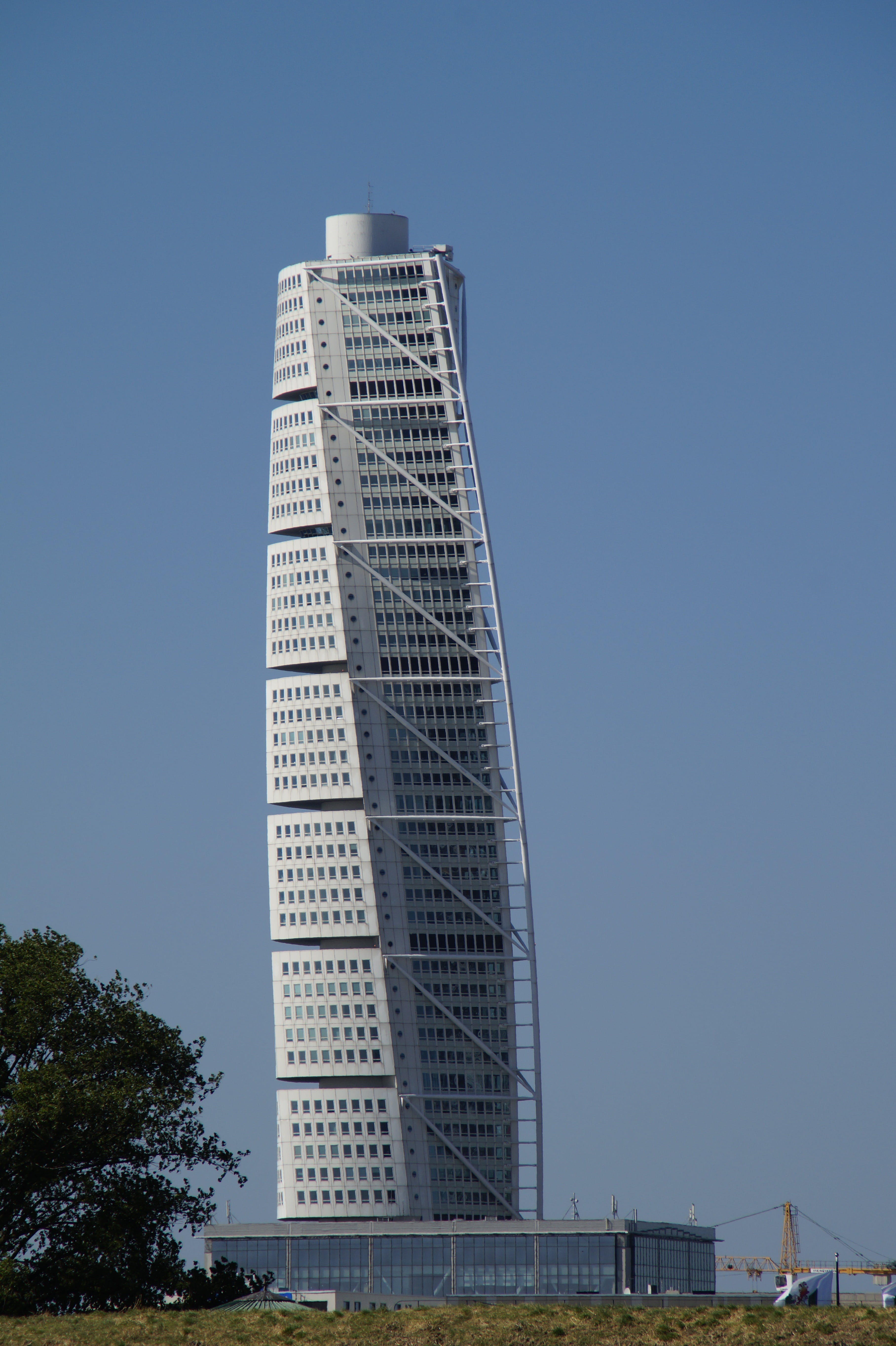 office building exterior, tower, building, outdoors, modern, day, spire, travel, skyscraper, malmö, low angle view, architecture, turning torso, building exterior, Phone HD Wallpaper