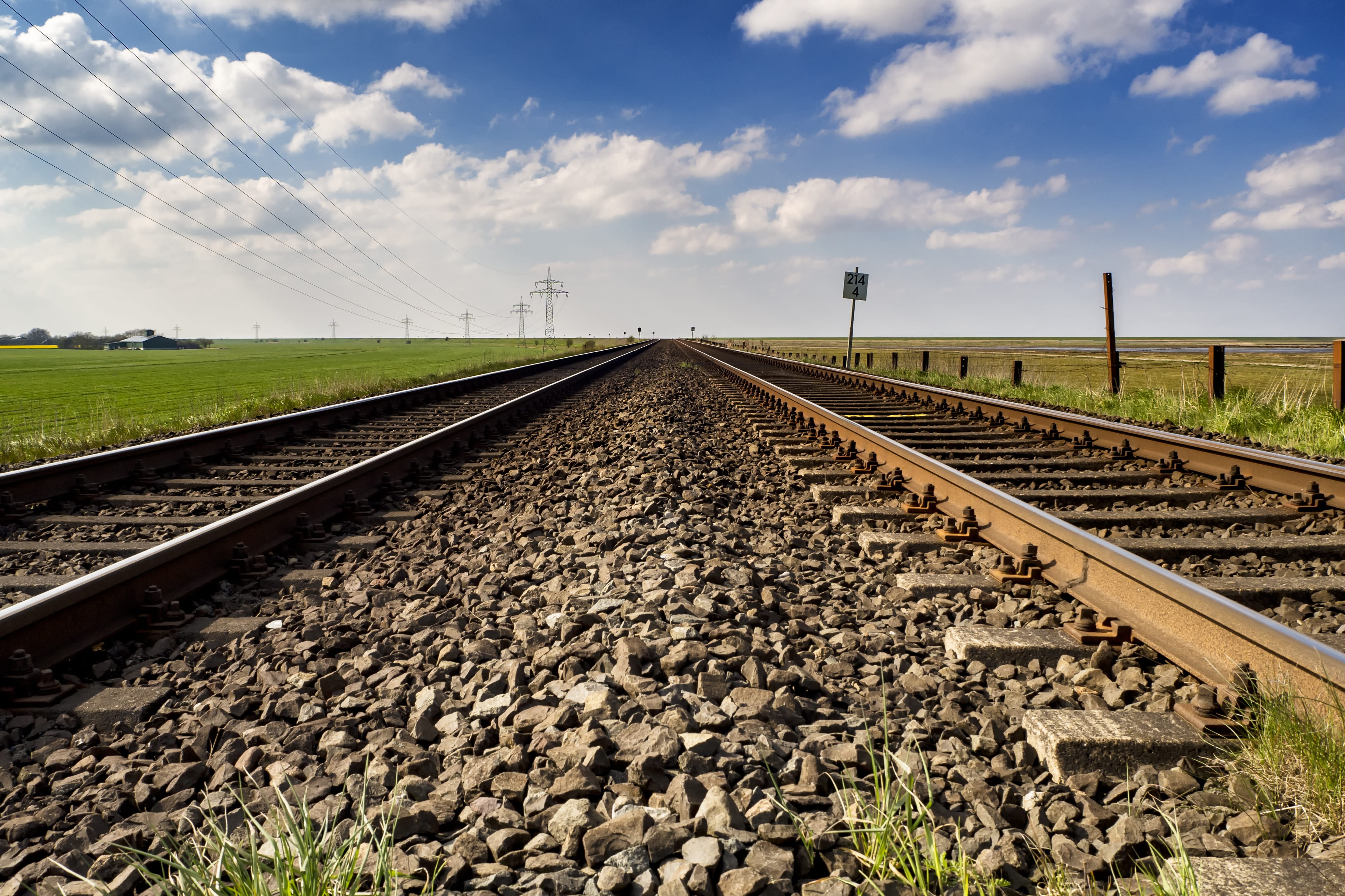 crossing, Hindenburg, brown, nf, railroad track, holidays, travel, sylt-shuttle, plant, long, holiday, direction, landscape, hindenburg damm, land, vanishing point, HD Wallpaper