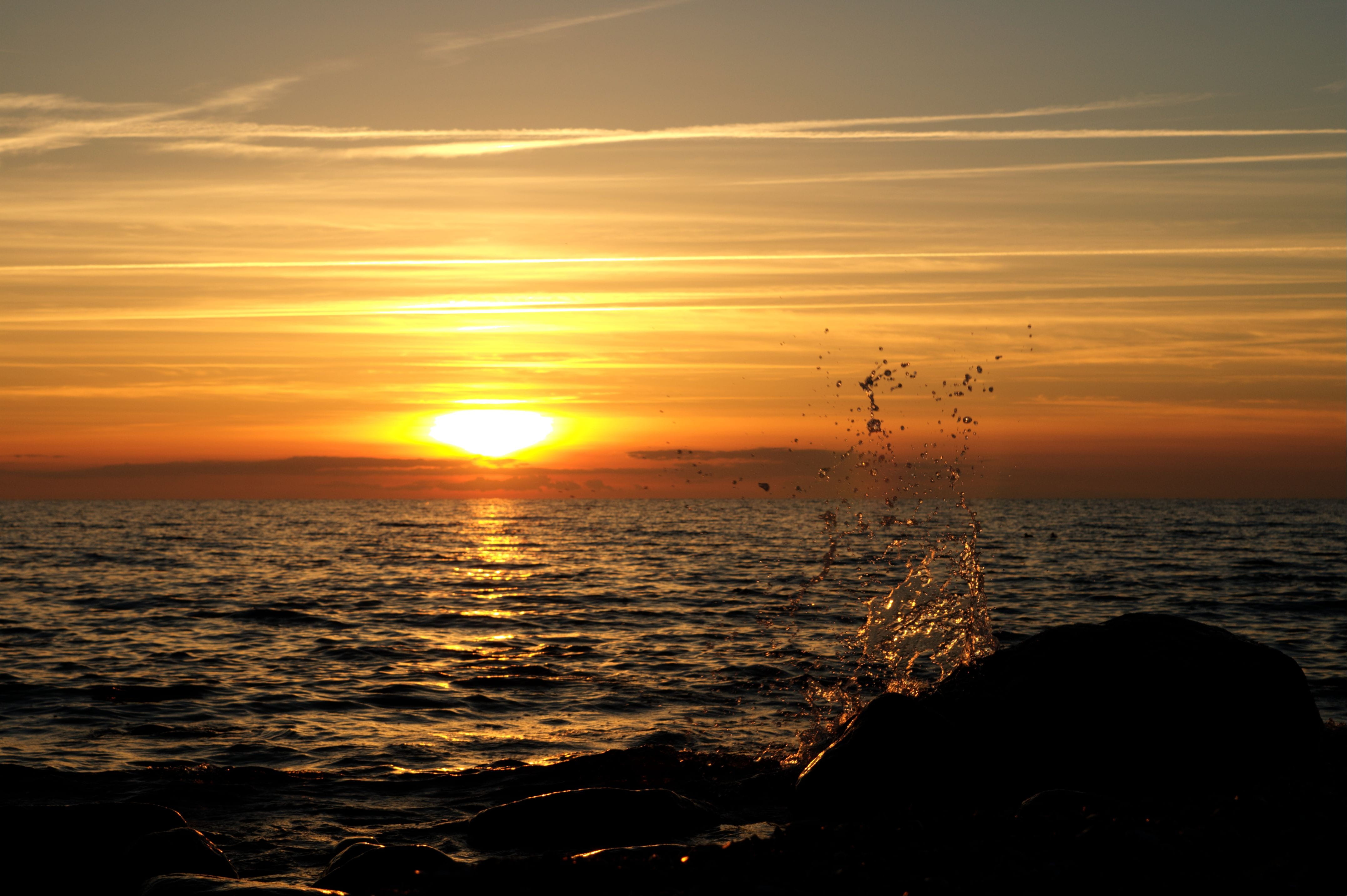 evening sun, romantic sky, silhouette, Sunset, sun, sunlight, Lighting, sunrise - Dawn, scenics, no people, orange Color, coastline, beauty In Nature, tranquility, HD Wallpaper