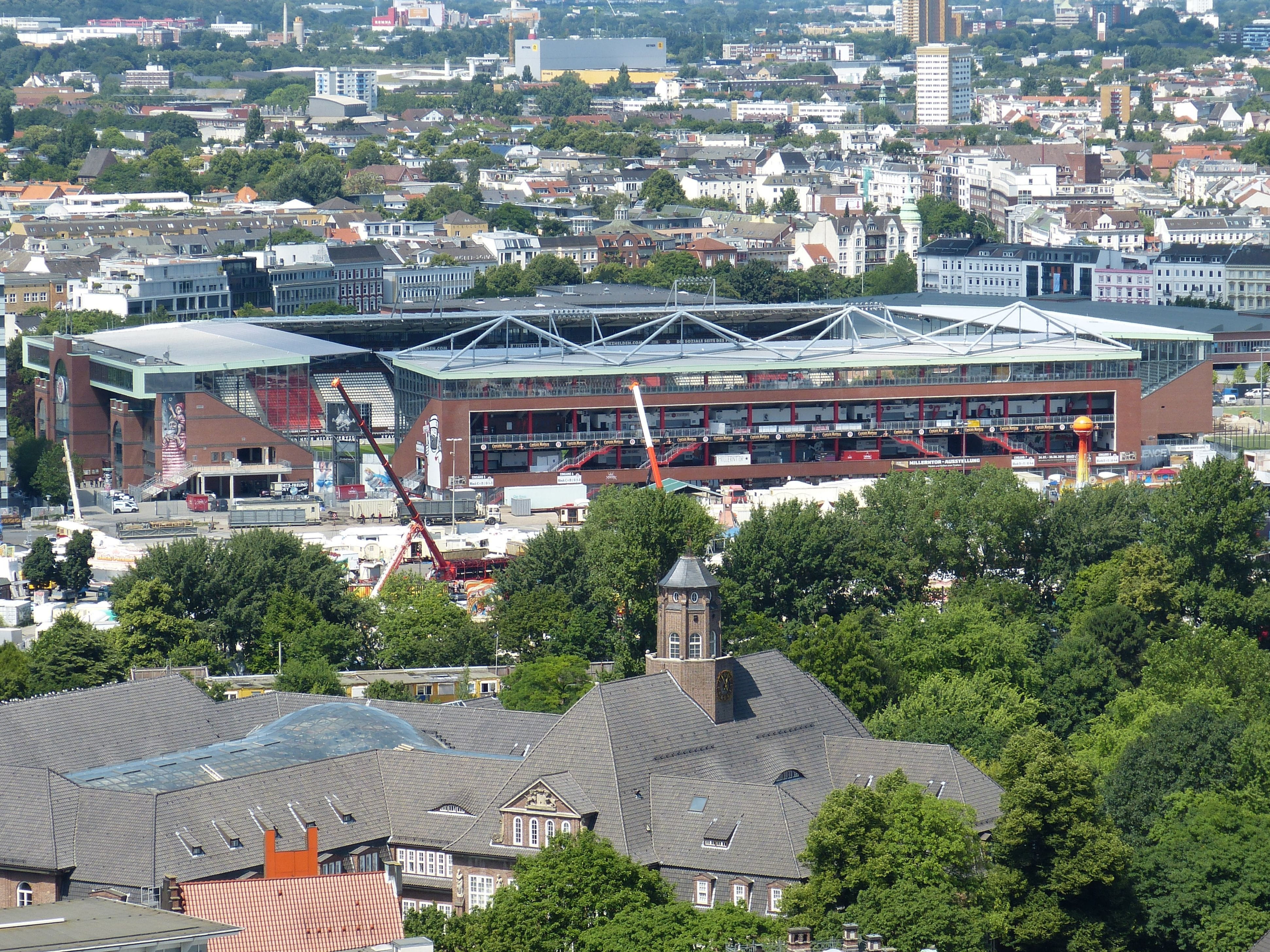 cityscape, roof, building, settlement, residential district, city, stadium, football, michel, place of worship, tree, architecture, spirituality, no people, HD Wallpaper
